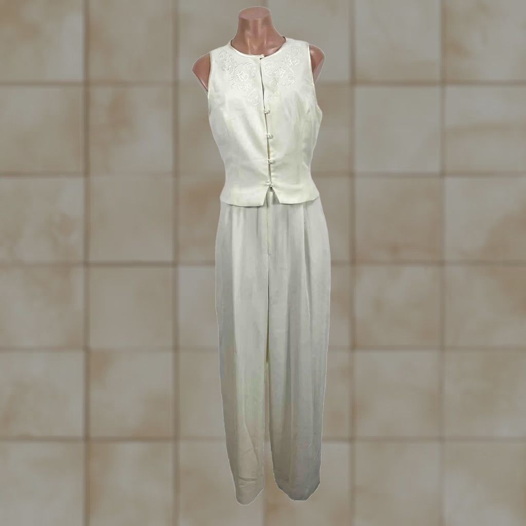 Laundry by Shelli Segal Laundry by Shelli Segal Jumpsuit Ivory 1990s Wedding Wide Leg Size 12 Adult Womens Size 34" / US 12 / IT 48 - 1 Thumbnail