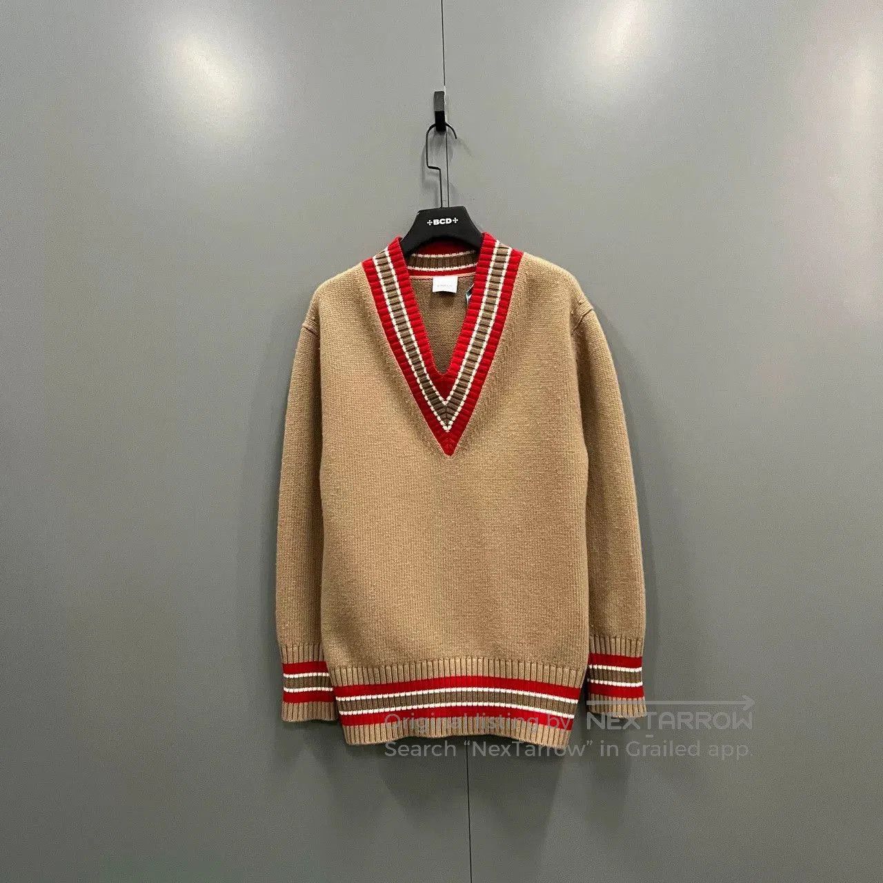 Burberry Burberry V. Size US S / EU 44-46 / 1 - 1 Thumbnail