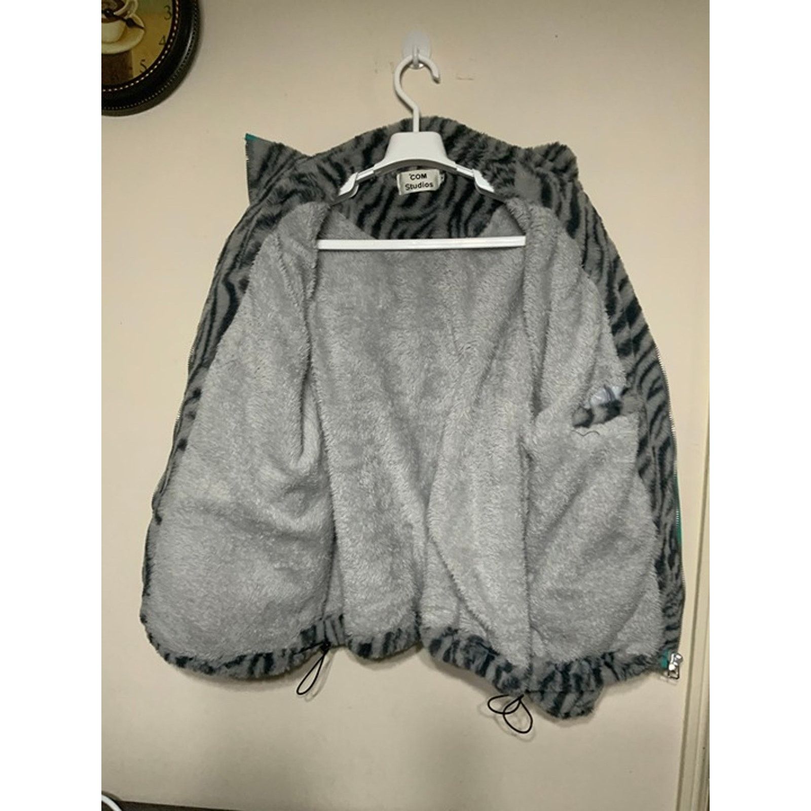 Other iCOM Design by Woods Furry Coat Zebra Print Size M- Used Size M / US 6-8 / IT 42-44 - 3 Thumbnail