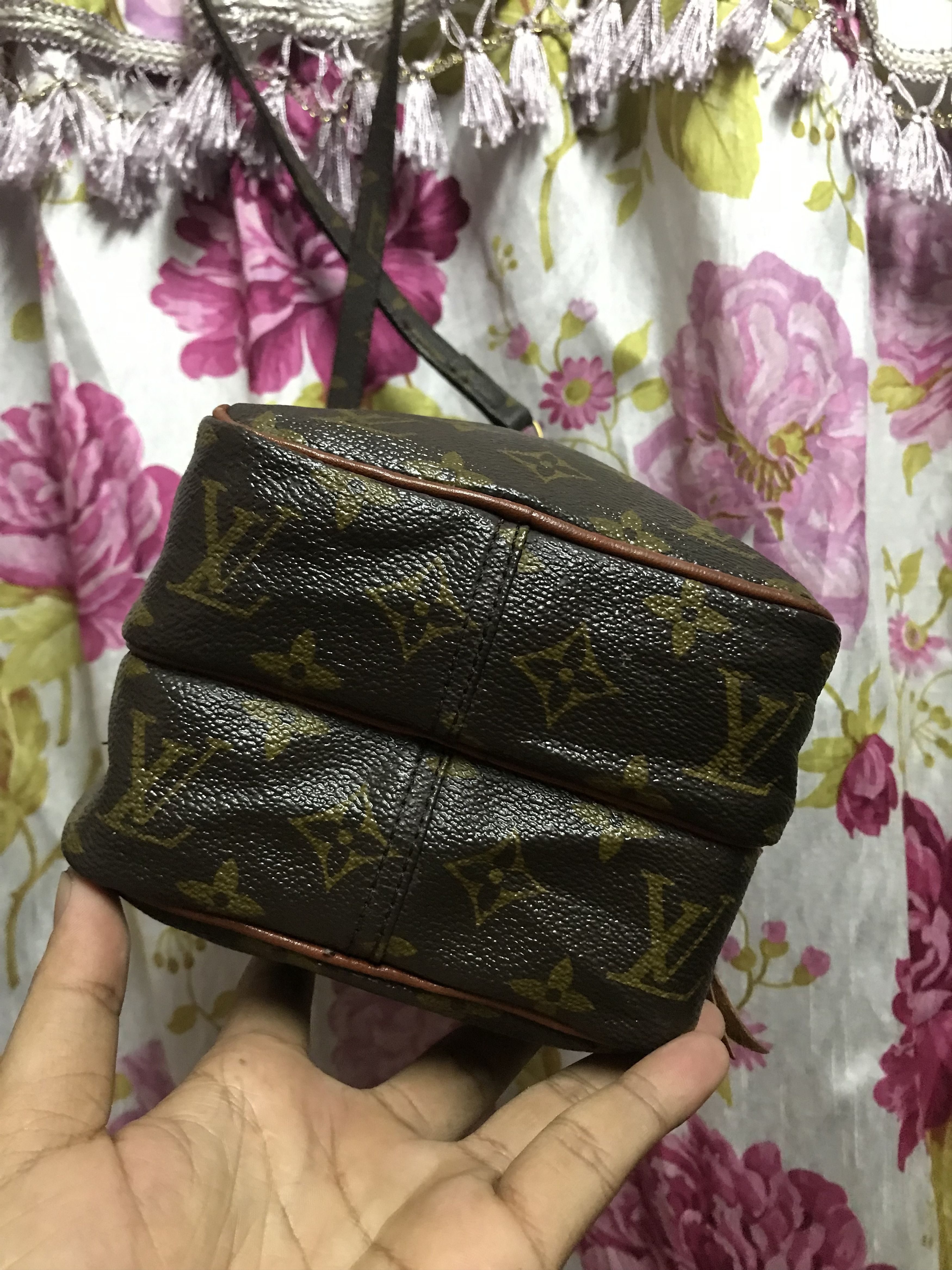 Louis Vuitton Vintage 80s Louis Vuitton Size ONE SIZE - 9 Thumbnail