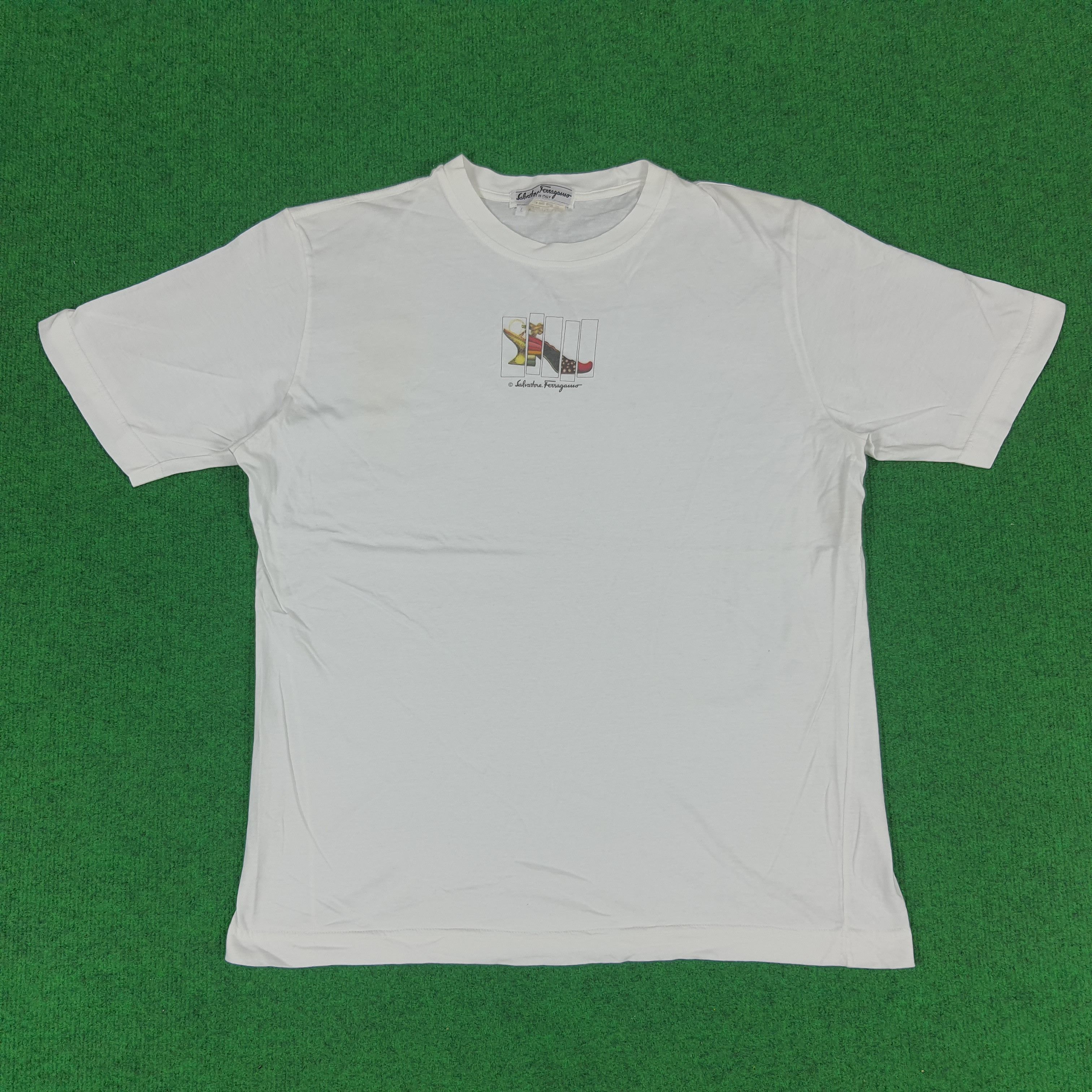 Designer × Salvatore Ferragamo Vintage Salvatore Ferragamo Italian Designer T-shirt Size US L / EU 52-54 / 3 - 1 Thumbnail
