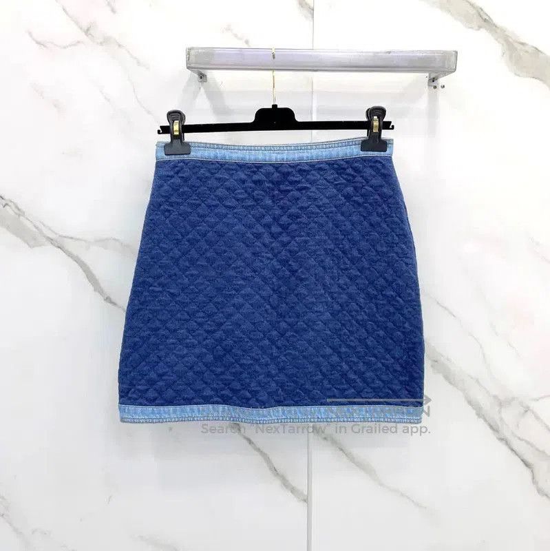 Chanel Chanel Blue Cotton Blend Short Skirt . Size 23" - 2 Thumbnail
