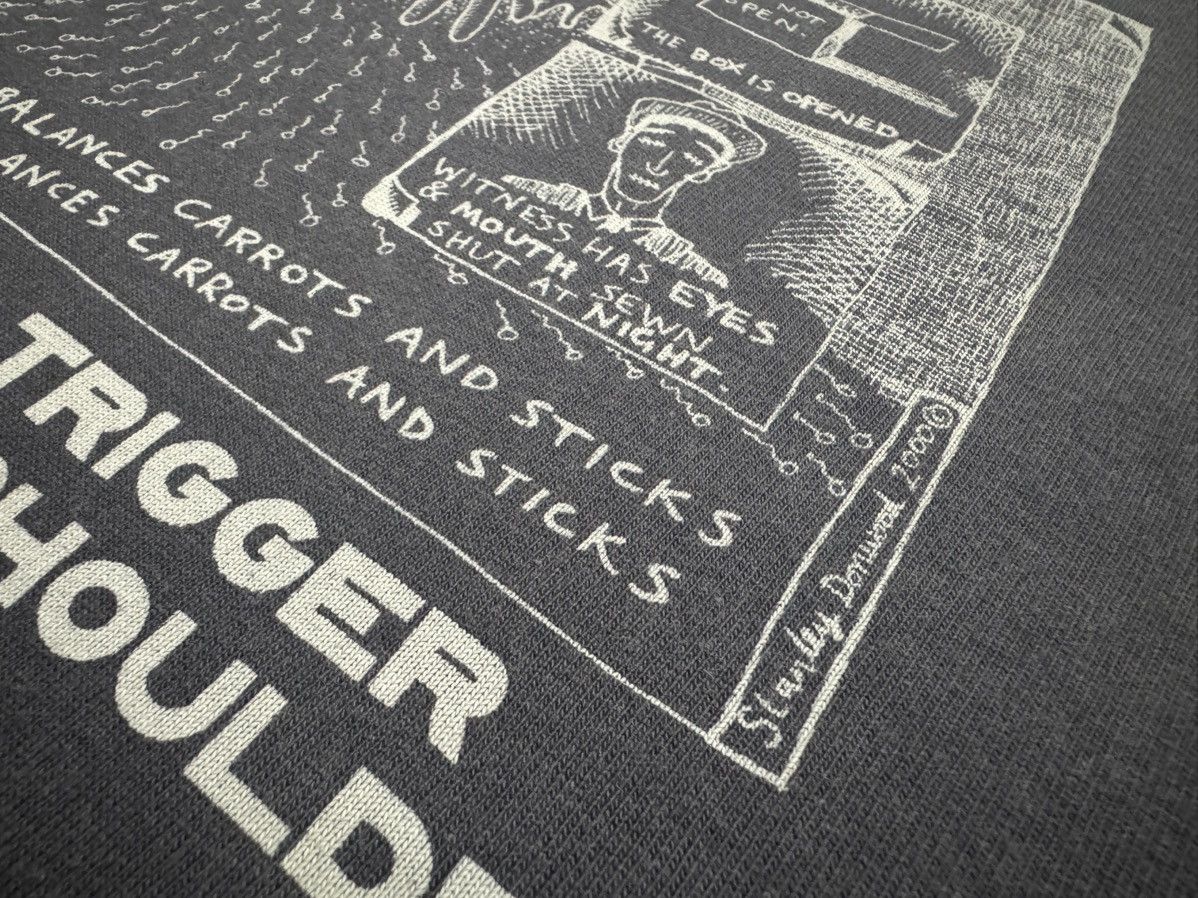 Band Tees × Vintage Vintage Y2K Radiohead Right Hand Pull Trigger Tag By Waste Size US XL / EU 56 / 4 - 3 Thumbnail