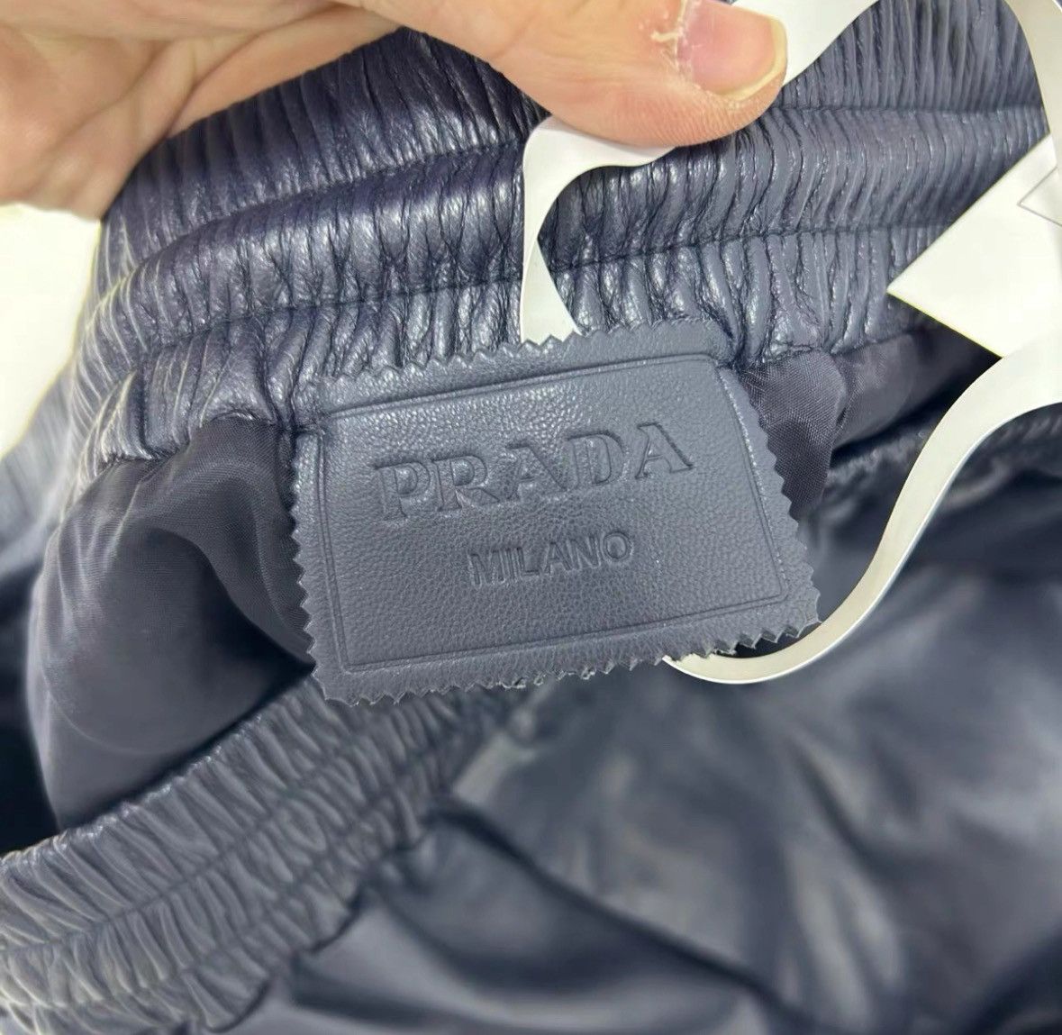 Prada Prada Sheepskin shorts 2505-Nextarrow Size US 34 / EU 50 - 5 Thumbnail