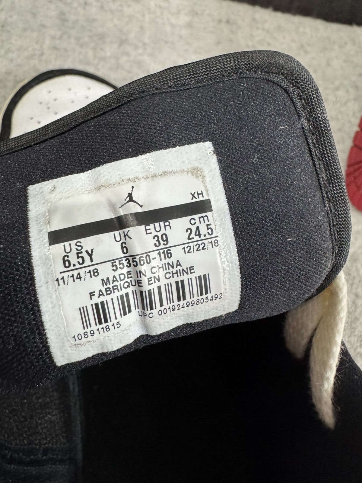 Nike Air Jordan 1 Low Black Toe Red White size 39 sneakers