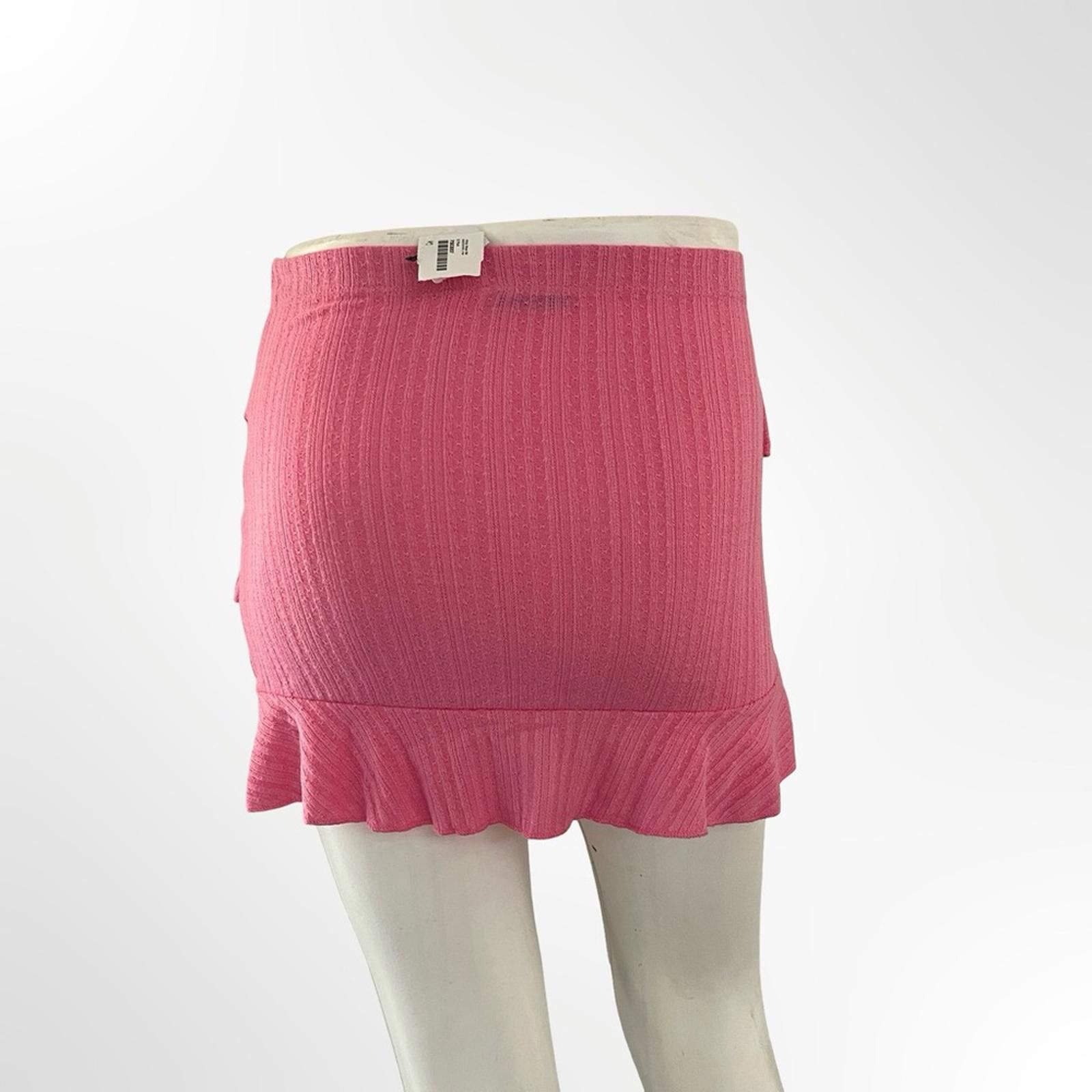 Fashion Nova Fashion Nova Pink Ruffled Women's Skirt Size 28" / US 6 / IT 42 - 4 Thumbnail