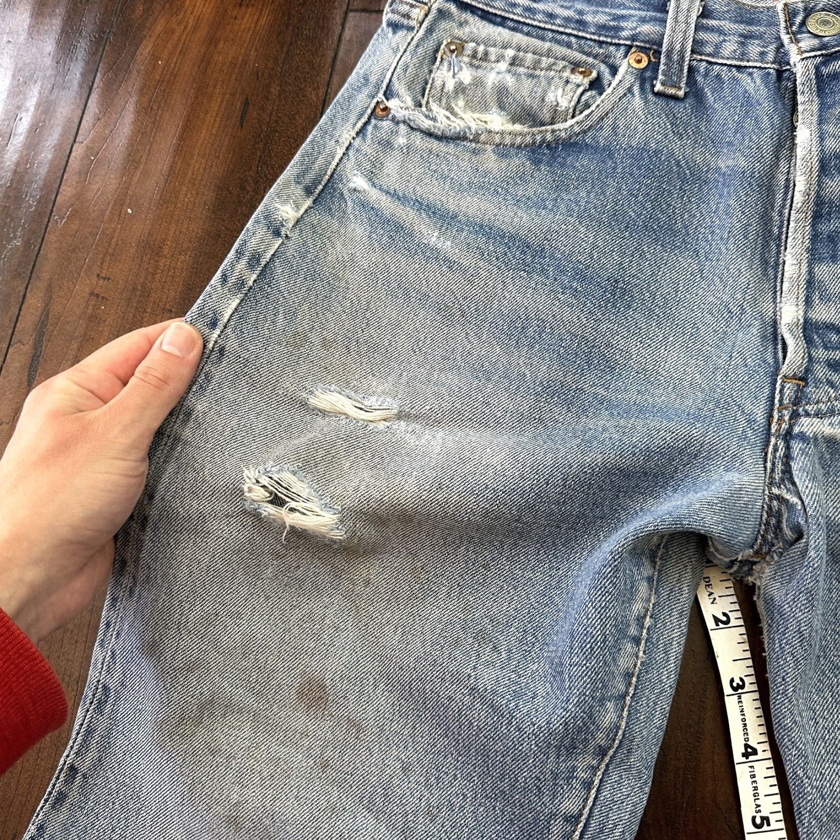 Levi's VINTAGE Levi's 501 XX Jeans Light Wash 31x33 USA 80s Blue Distressed Mens Size US 31 - 5 Thumbnail