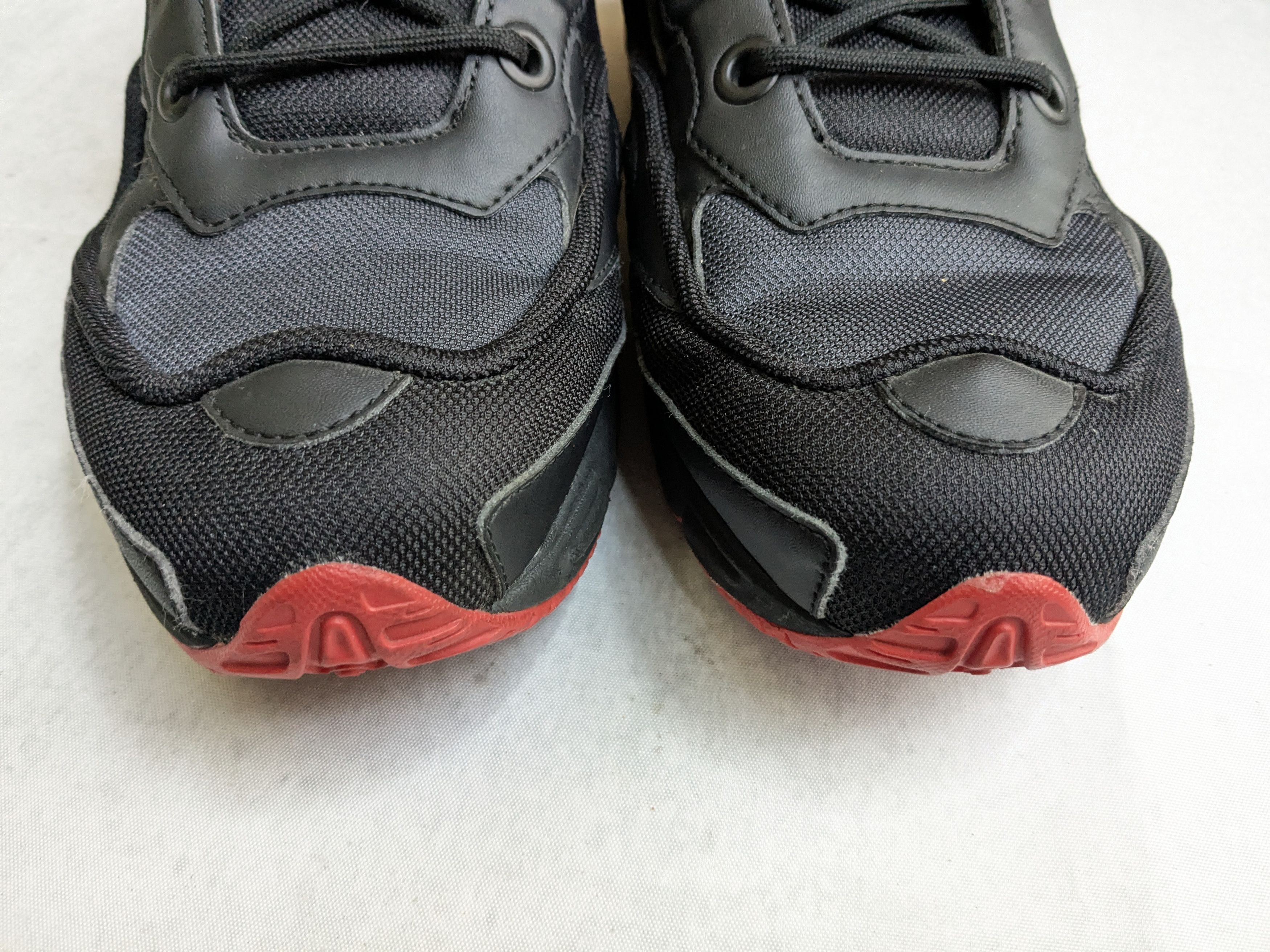 Raf Simons Adidas x Raf Simons OZWEEGO REPLICANT BELGIUM F34234 11 Size US 11 / EU 44 - 4 Thumbnail