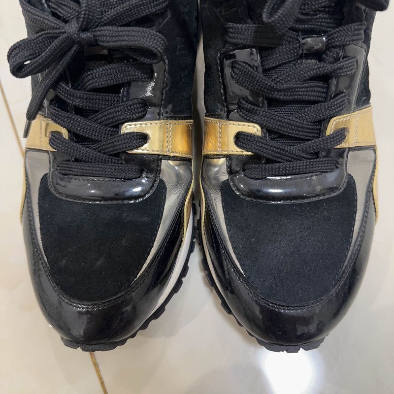 Louis Vuitton Louis Vuitton Black and Gold Low-Top Sneakers - Size US 6.5 / EU 39-40 - 7 Thumbnail
