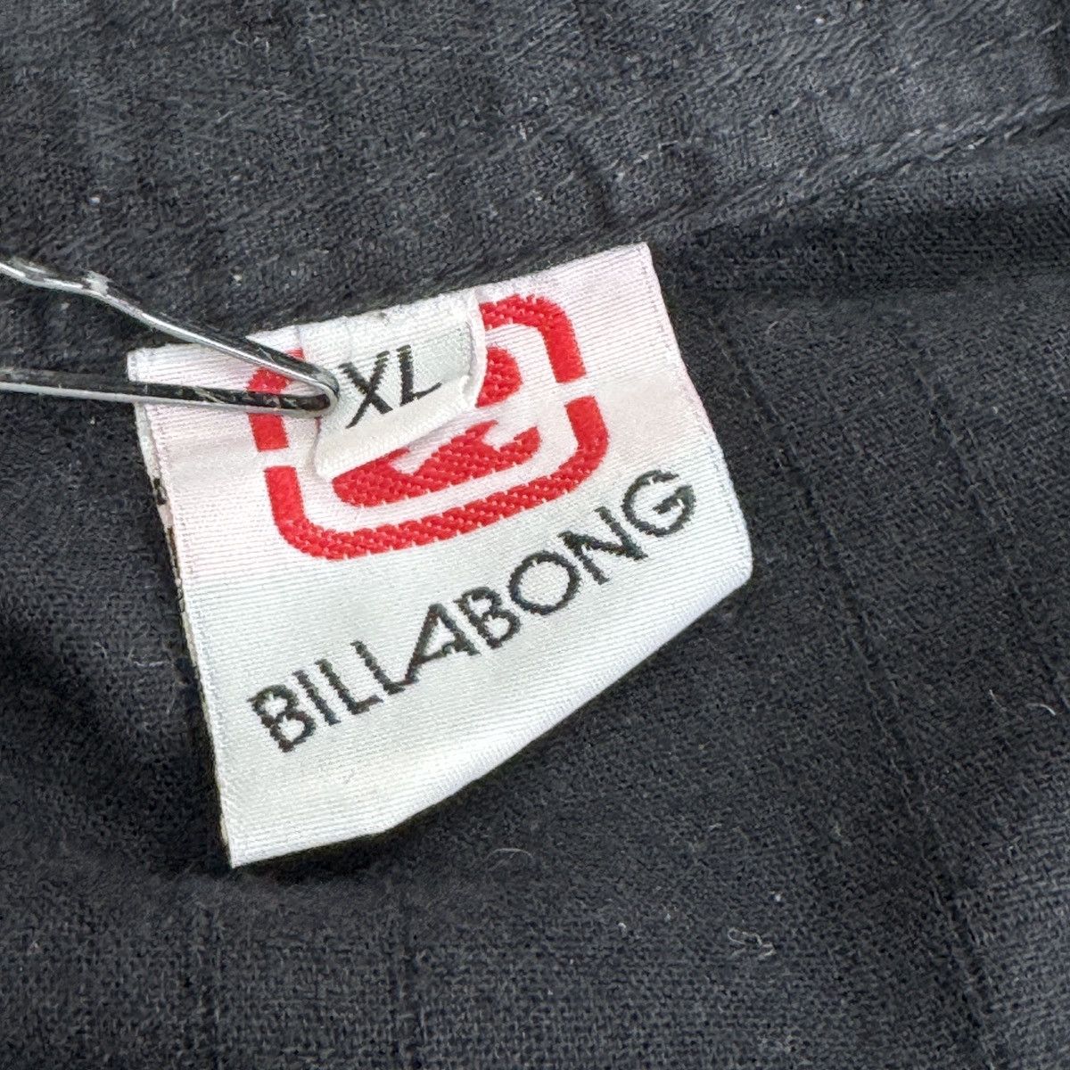 Billabong Vintage Billabong Short Sleeve Surf Style Y2K Button Shirt Size US XL / EU 56 / 4 - 13 Thumbnail