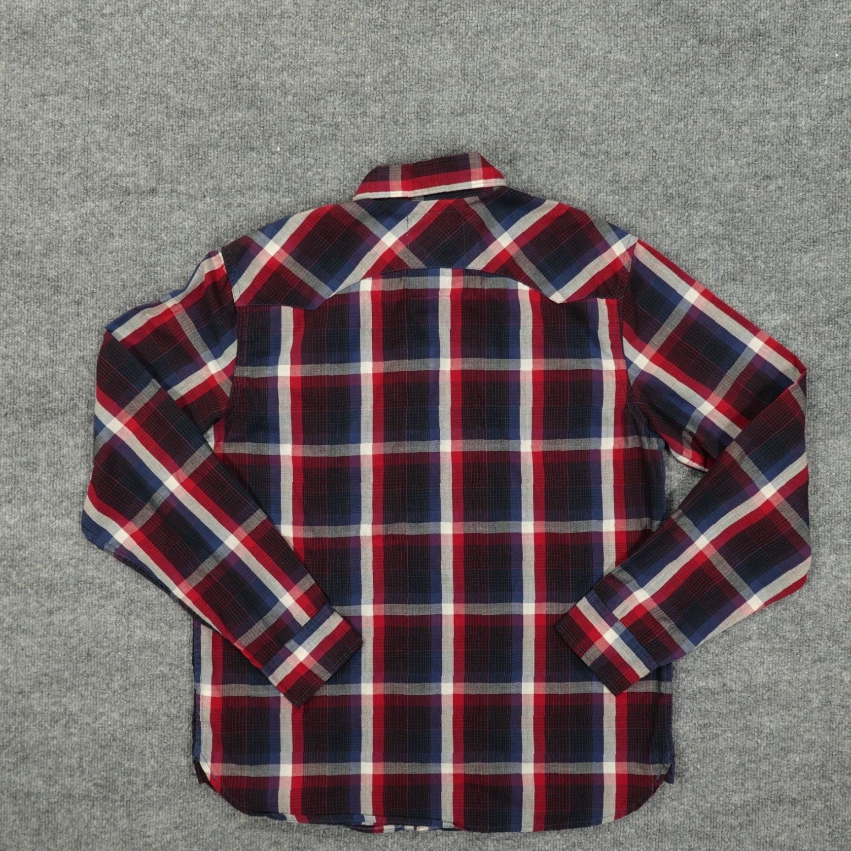 Levi's Levi Strauss Western Shirt Mens Medium Red Navy Blue Plaid Pearl Snap Long Sleeve Casua​l Workwear Ranchwear Buttons Pocket Yoke Collared Size US M / EU 48-50 / 2 - 5 Thumbnail