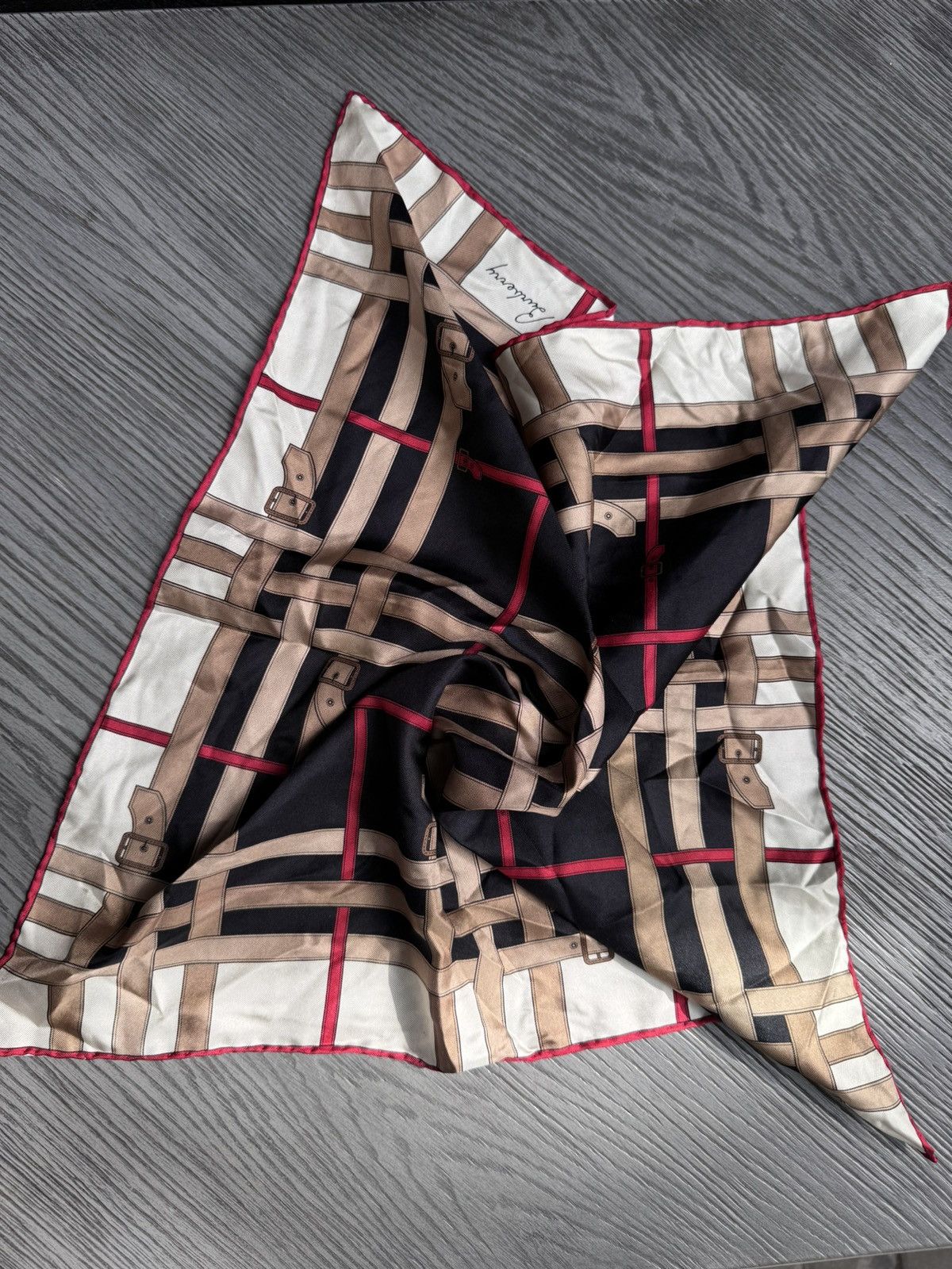 Burberry Burberry silk scarf Size ONE SIZE - 4 Thumbnail
