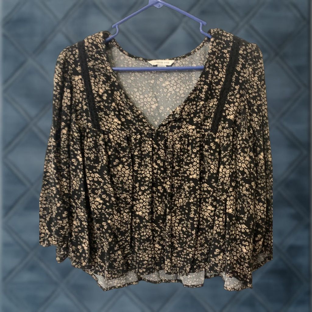 American Eagle Outfitters VINTAGE American Eagle Blouse Women XS Black Floral Cropped V-Neck Long Sleeve Bohemian Size XS / US 0-2 / IT 36-38 - 1 Thumbnail