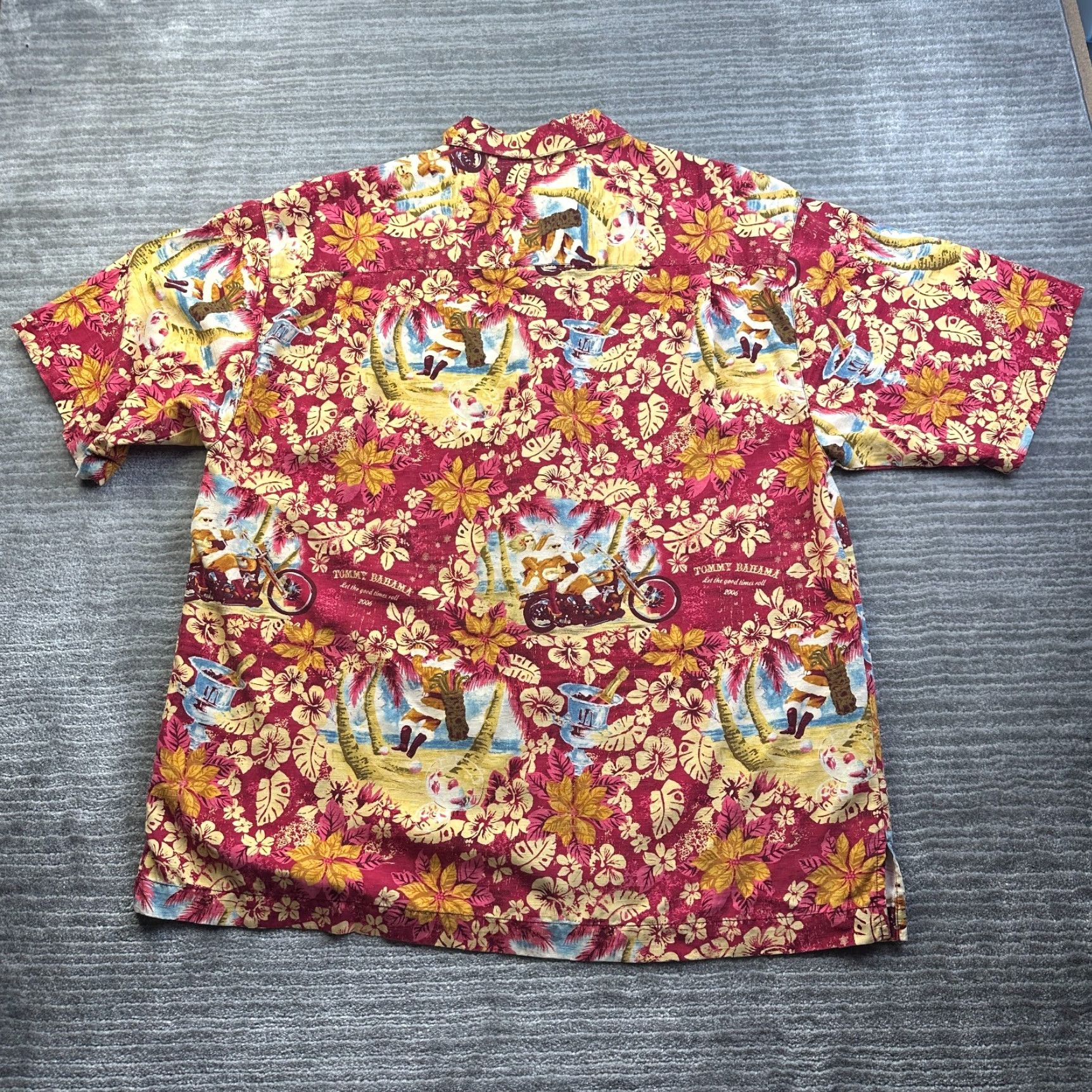 Tommy Bahama Tommy Bahama Shirt Mens Large Red Santa Motorcycle Floral Camp All Over Print Silk Button-Up Short Sleeve Collared Size US L / EU 52-54 / 3 - 3 Thumbnail