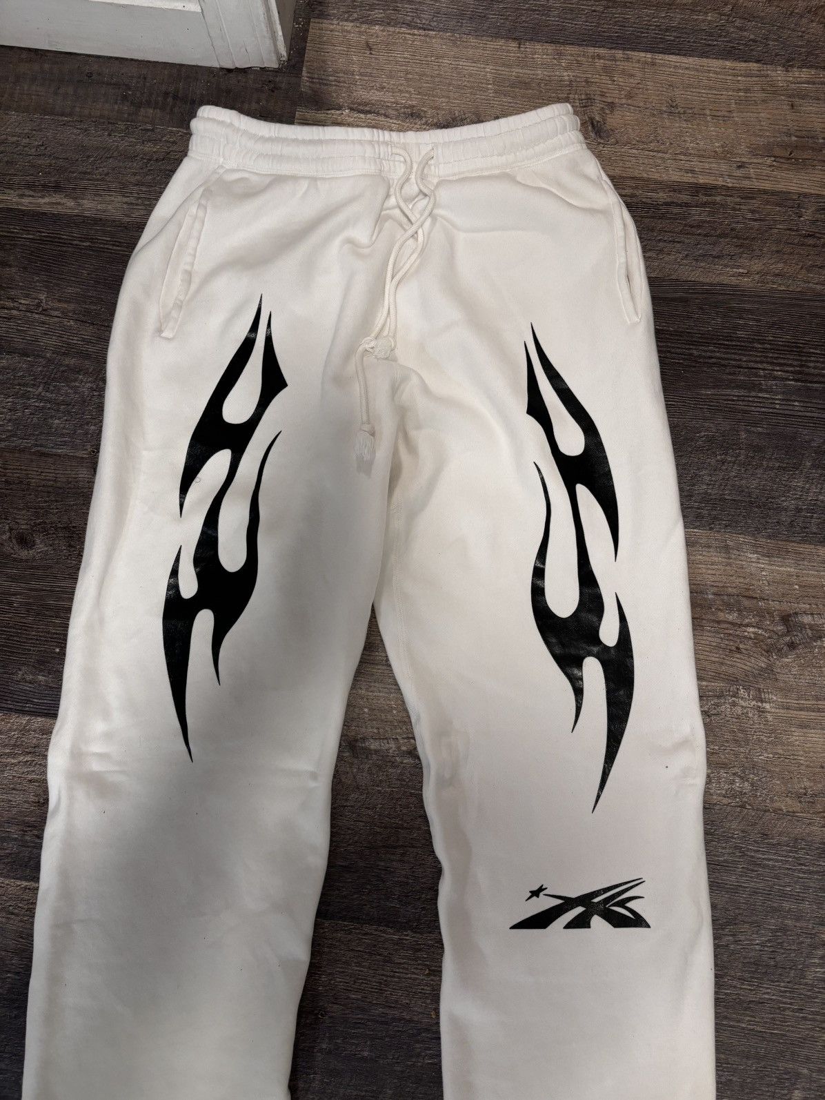 HELLSTAR Hellstar Sports Sweatpants White Size US 34 / EU 50 - 2 Thumbnail