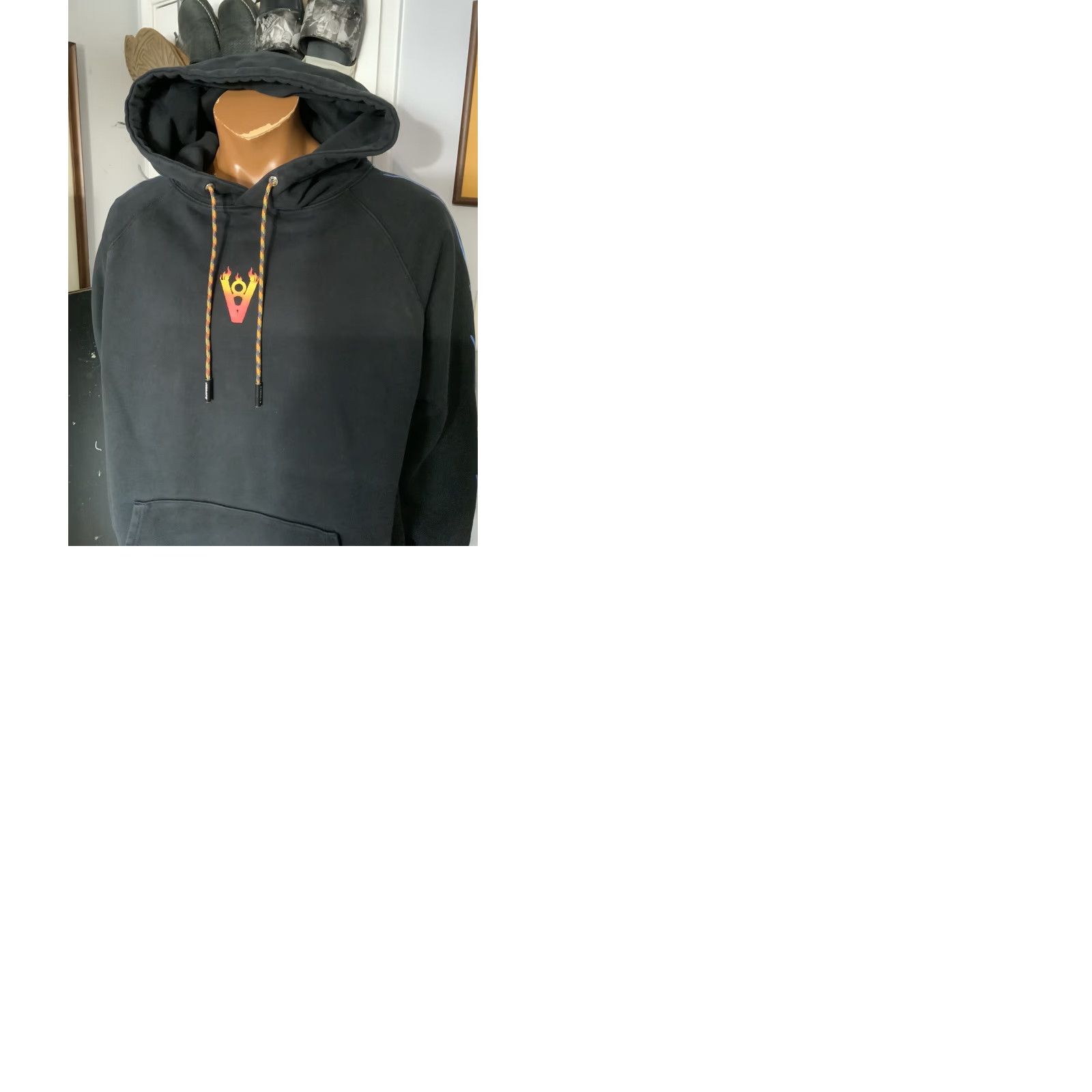 Vintage VIBRATE V8 Blue Flames Heavyweight French Terry Black Pullover Hoodie XL Mens Size US XL / EU 56 / 4 - 9 Thumbnail