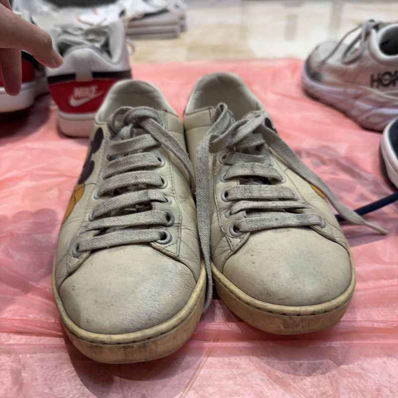 Gucci Gucci Mickey Mouse Low-Top Sneakers for Women - Size US 5.5 / IT 35.5 - 2 Thumbnail