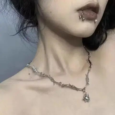 Jewelry Torn Pendant Chain Necklace Streetwear Punk Gothic Size ONE SIZE - 3 Thumbnail