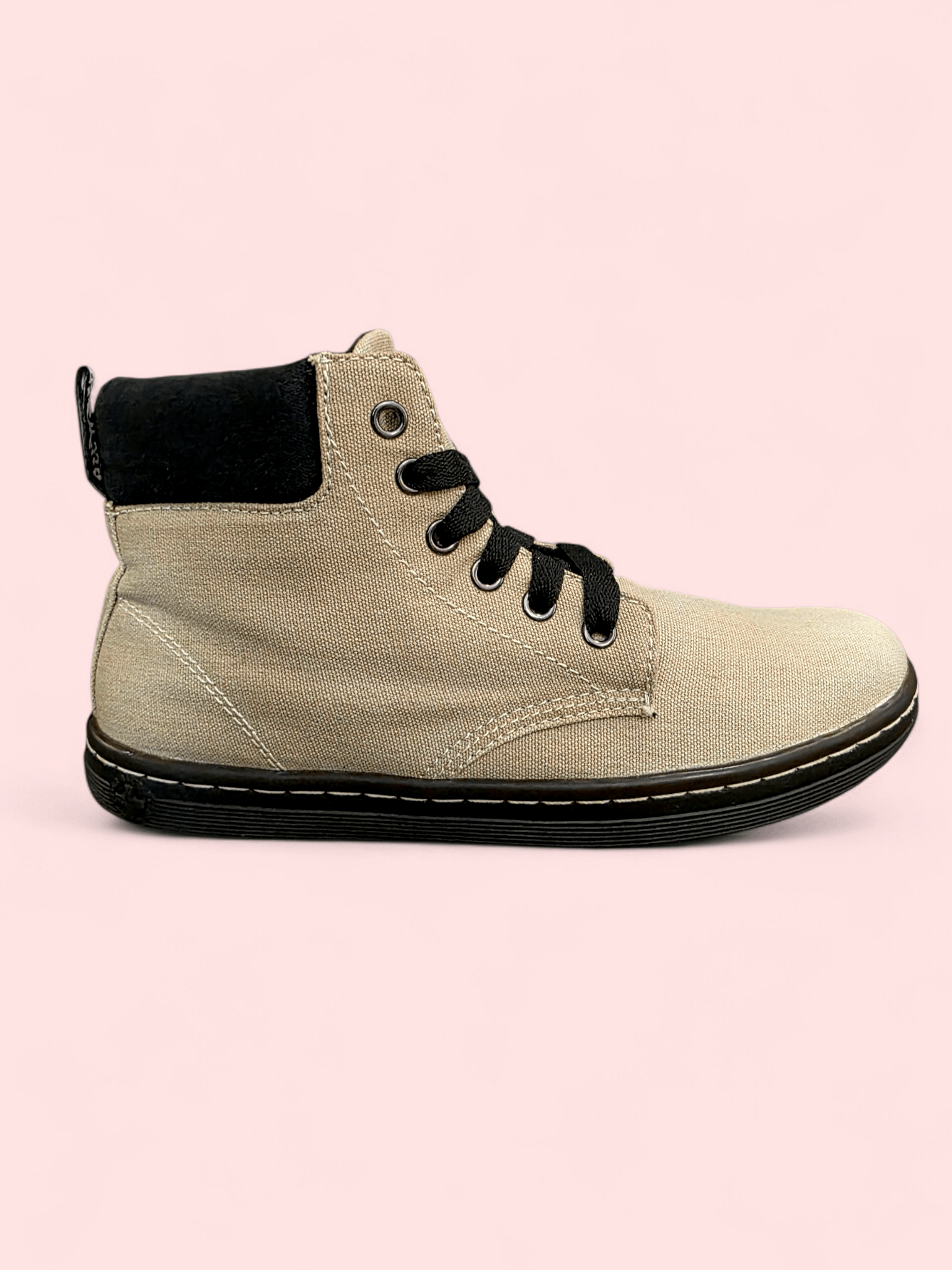 Dr. Martens A more relaxed take on Dr. Martens - fashionella Size US 7 / IT 37 - 5 Thumbnail