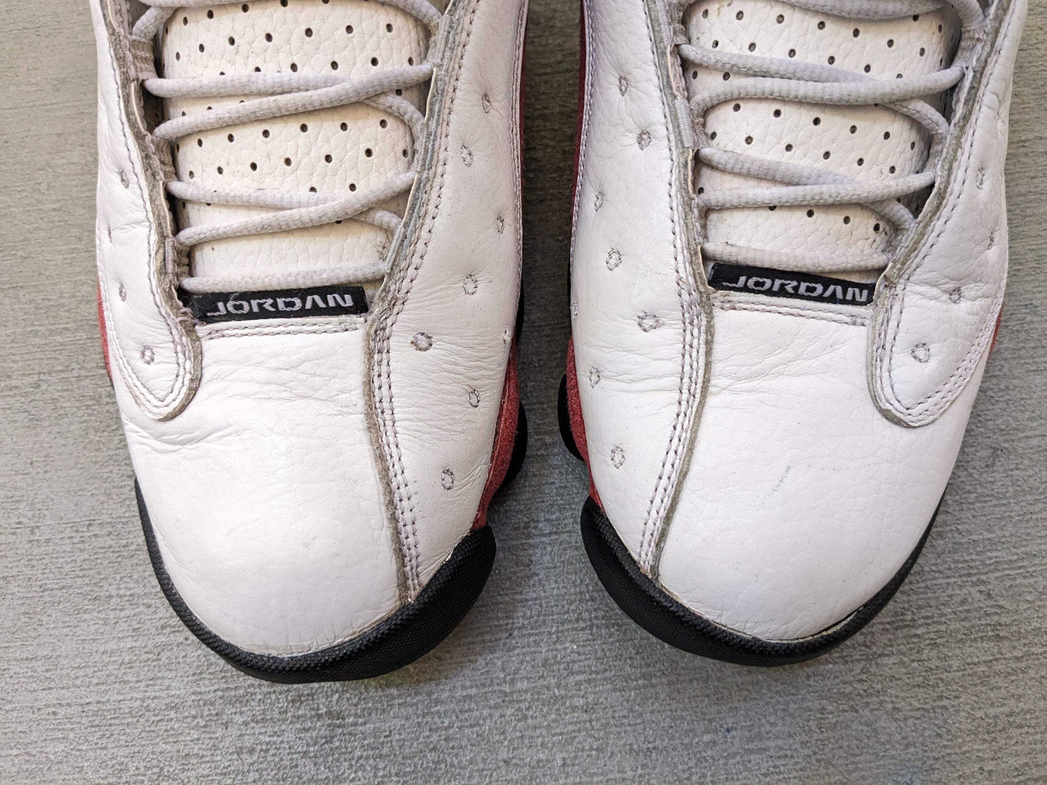 Jordan Brand Nike Air Jordan 13 Cherry Size 10.5 Chicago 414571-122 Size US 10.5 / EU 43-44 - 3 Thumbnail