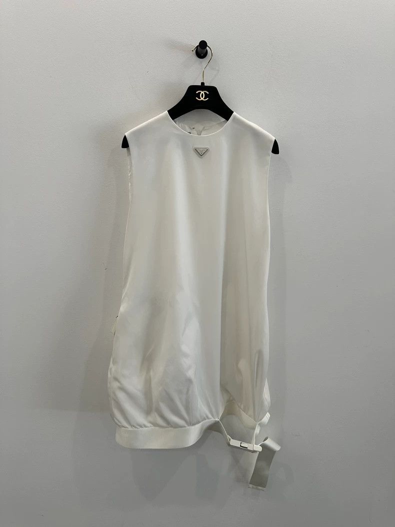 Prada Prada Logo triangle beige white vest dress 2501-Nextarrow Size XS / US 0-2 / IT 36-38 - 1 Thumbnail