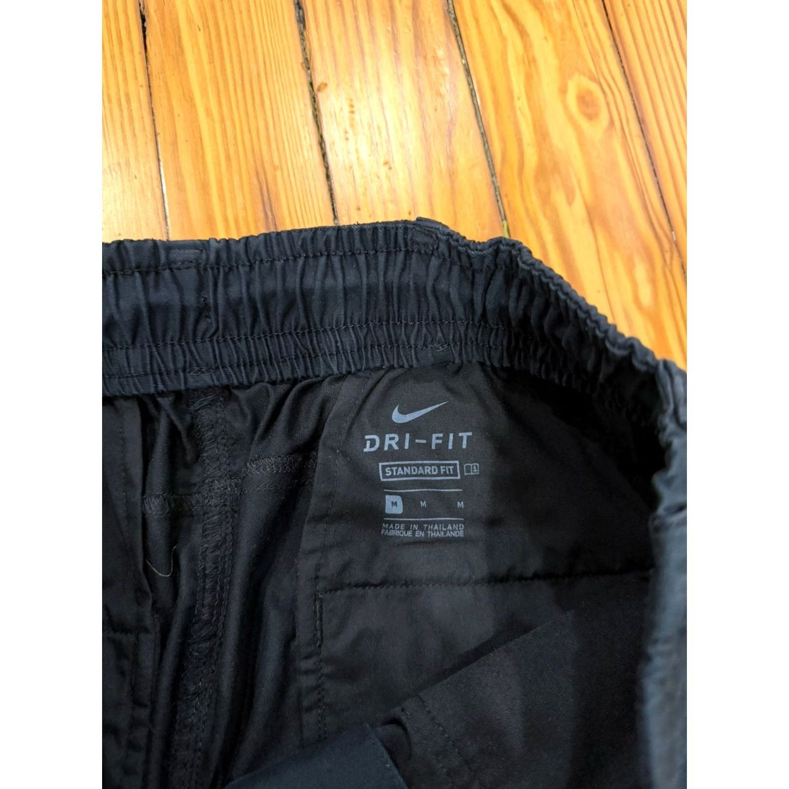 Nike Nike Golf Pants Men’s Medium Black Elastic Waist Pockets CV7950-010 Size US 31 - 3 Thumbnail