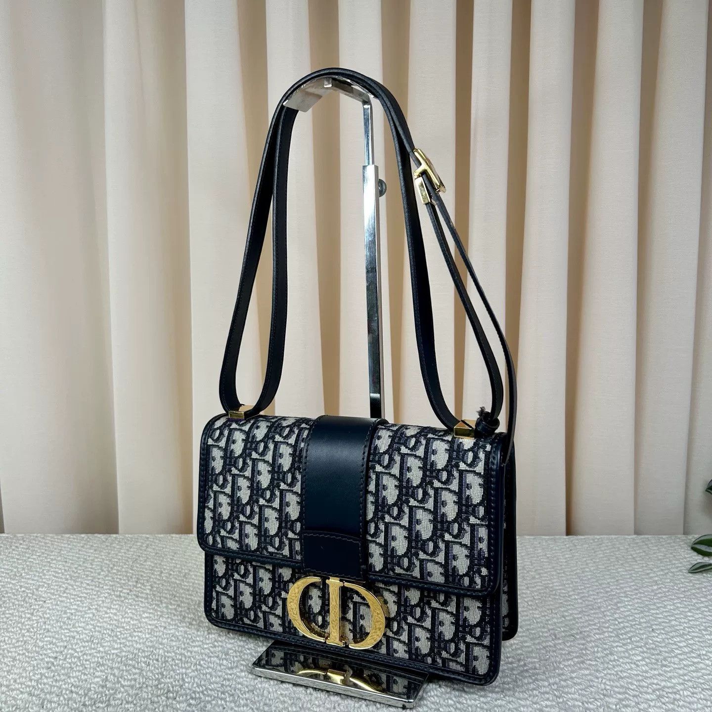 Dior Pre-loved Bag Very good condition Size ONE SIZE - 1 Thumbnail