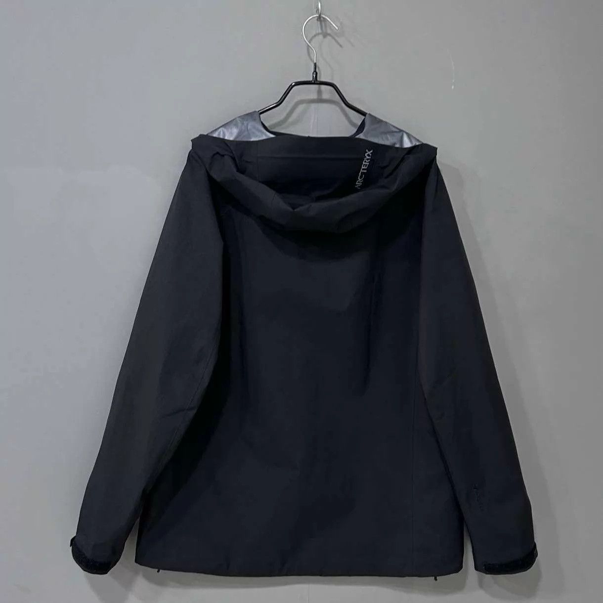 Arc'teryx Arc'teryx Black Beta Jacket M Size M / US 6-8 / IT 42-44 - 3 Thumbnail