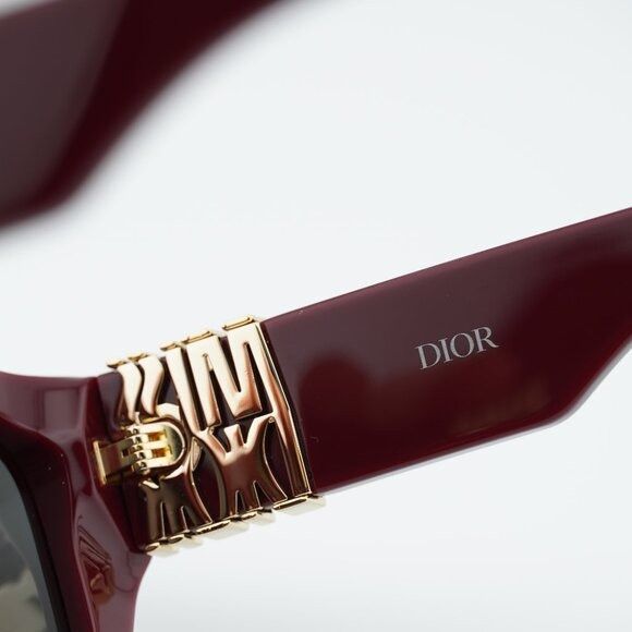 Dior Dior MISSDIOR S1I 94A0 Sunglasses Red Square Frame Size ONE SIZE - 9 Thumbnail