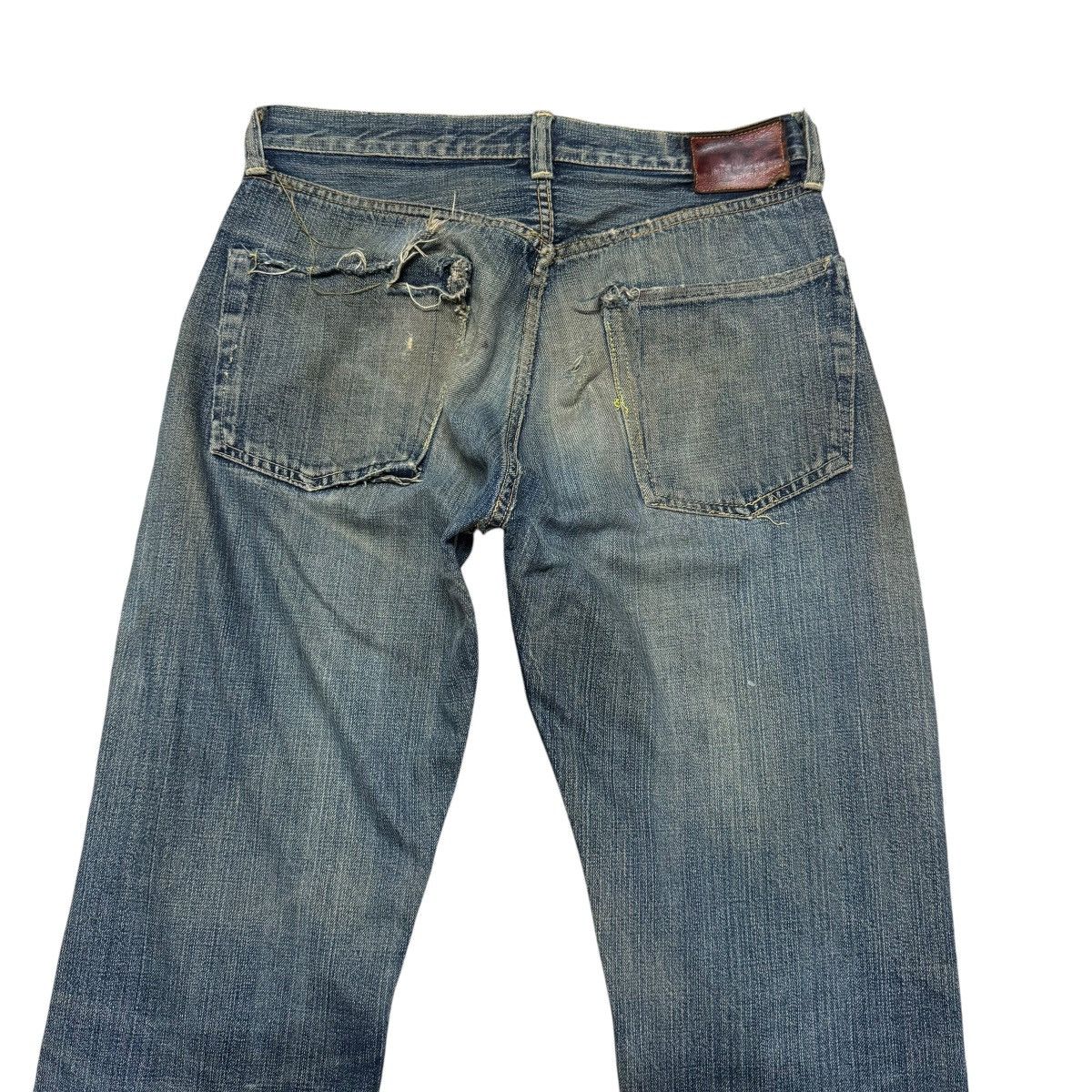The Real McCoy's Vintage Real McCoys Ultimate Seeker Distessed Denim Jeans Size US 30 / EU 46 - 11 Thumbnail