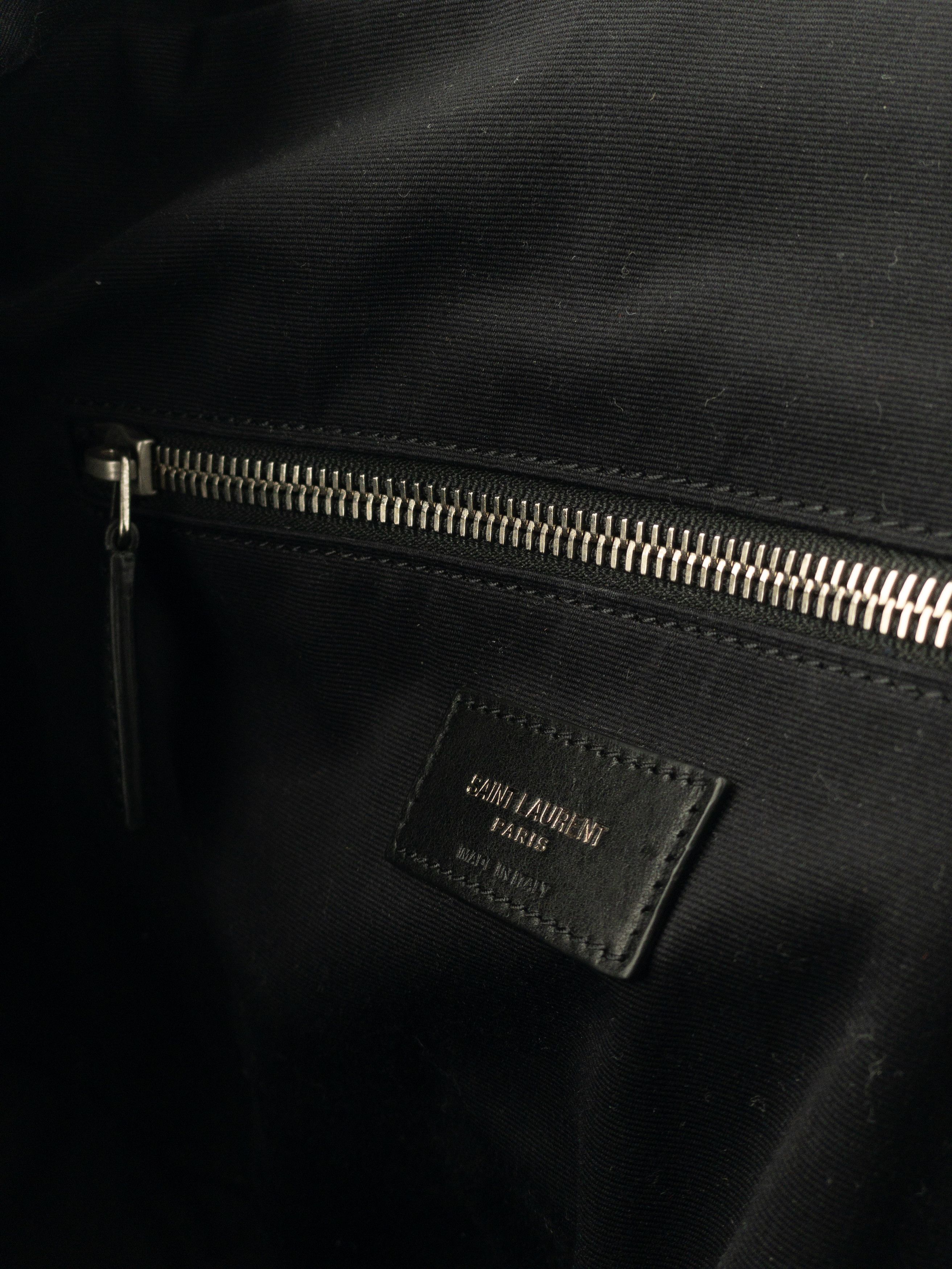Saint Laurent Paris Saint Laurent by Hedi Slimane Leather Sling Bag Size ONE SIZE - 14 Thumbnail