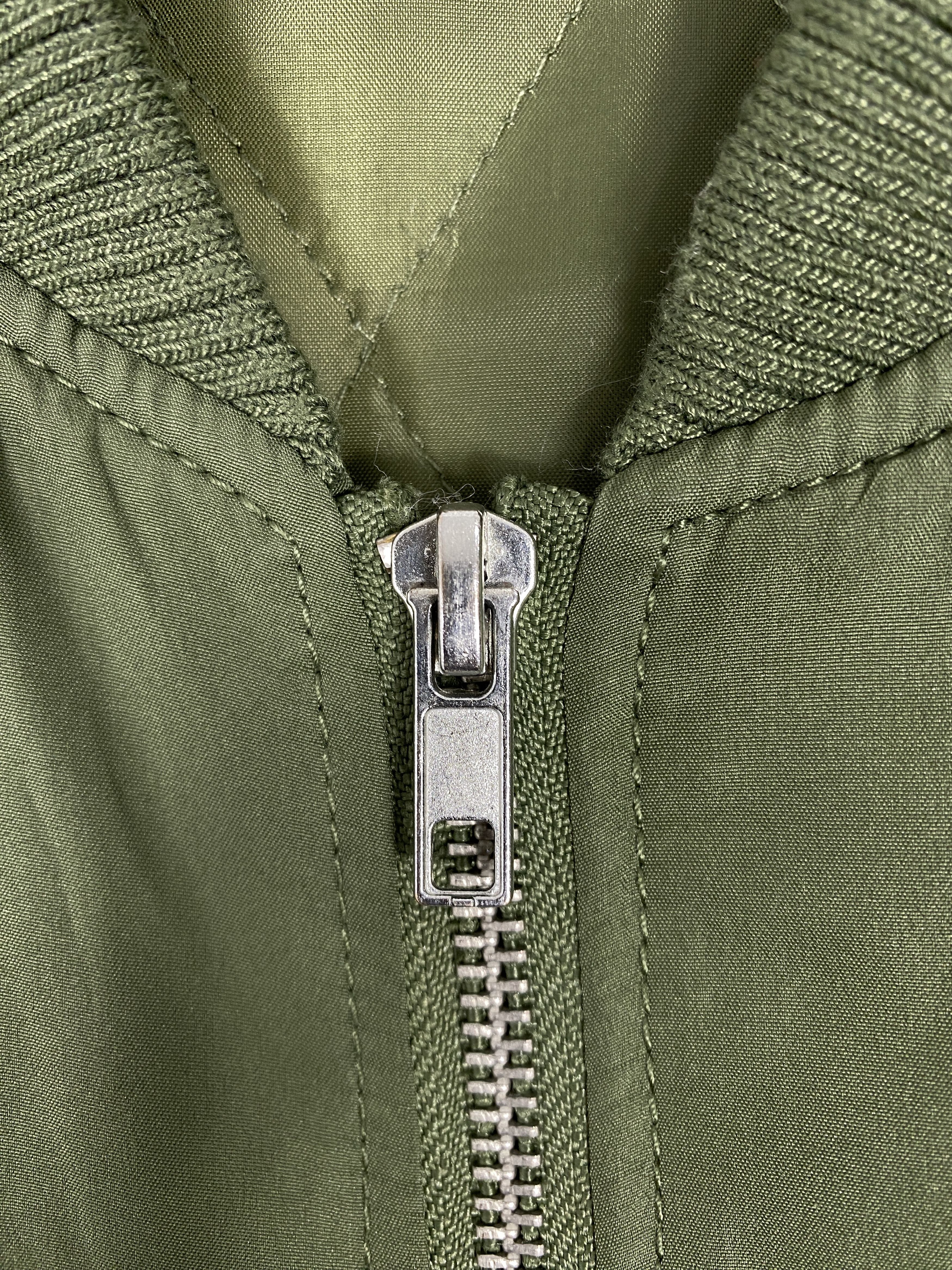 Japanese Brand Vintage Spray Premium Quilted Lining Bombers Jacket Size US S / EU 44-46 / 1 - 5 Thumbnail