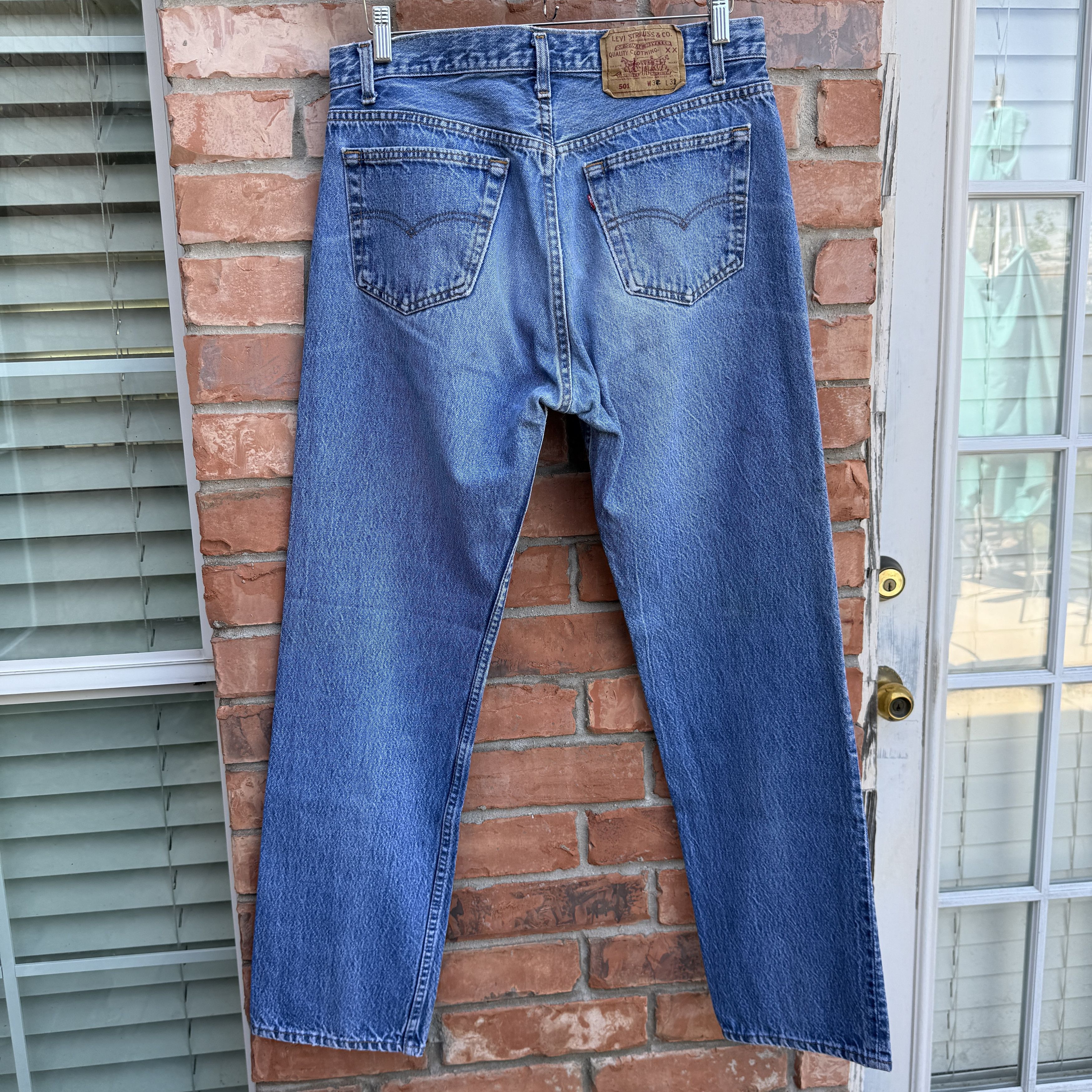 Levi's Vintage 90s Levis 501 Blue Button fly Denim Jeans Size US 33 - 4 Thumbnail