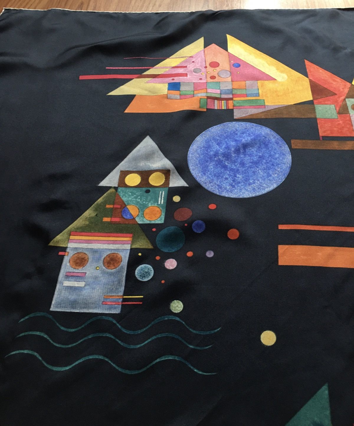 Vintage Spitzen Im Bogen Wassily Kandinsky Silk Scarf 1982 Vintage Size ONE SIZE - 5 Thumbnail