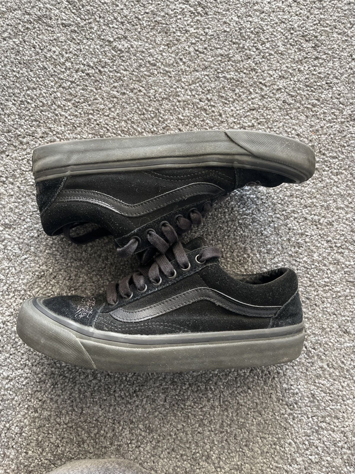 Vans Vans x Neighborhood Size US 6.5 / EU 39-40 - 6 Thumbnail