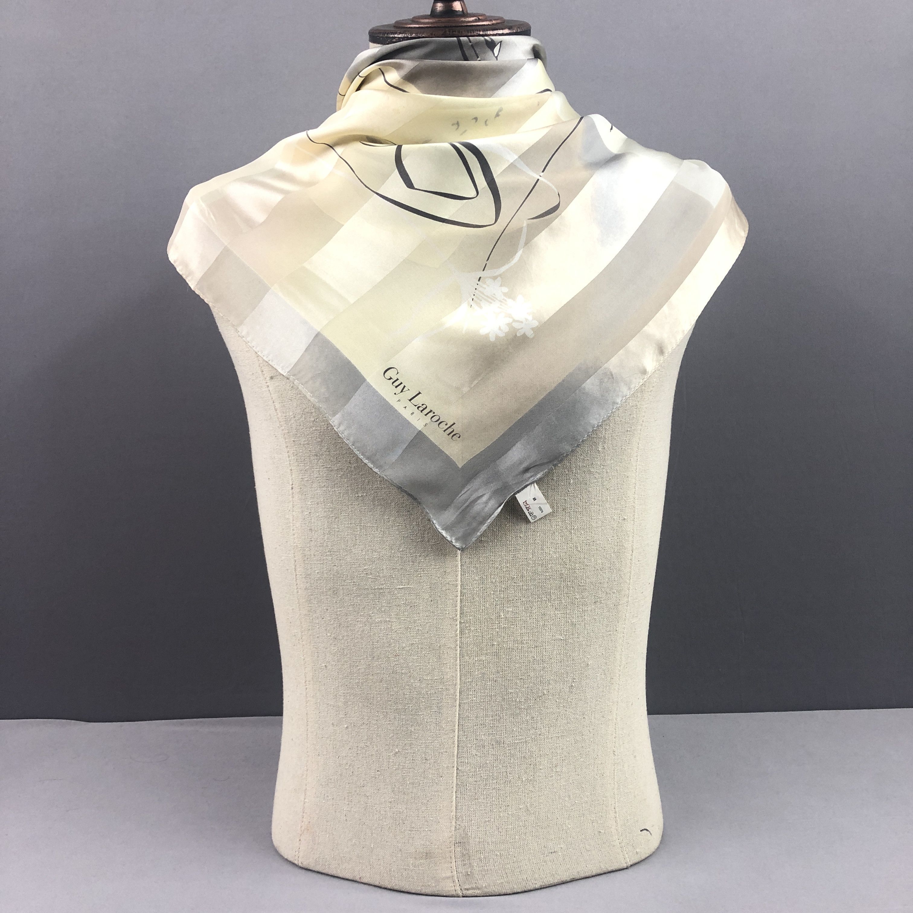Guy Laroche × Vintage Vintage Guy Laroche SILK Scarf Twill Stole Wraps Scarves Size ONE SIZE - 3 Thumbnail