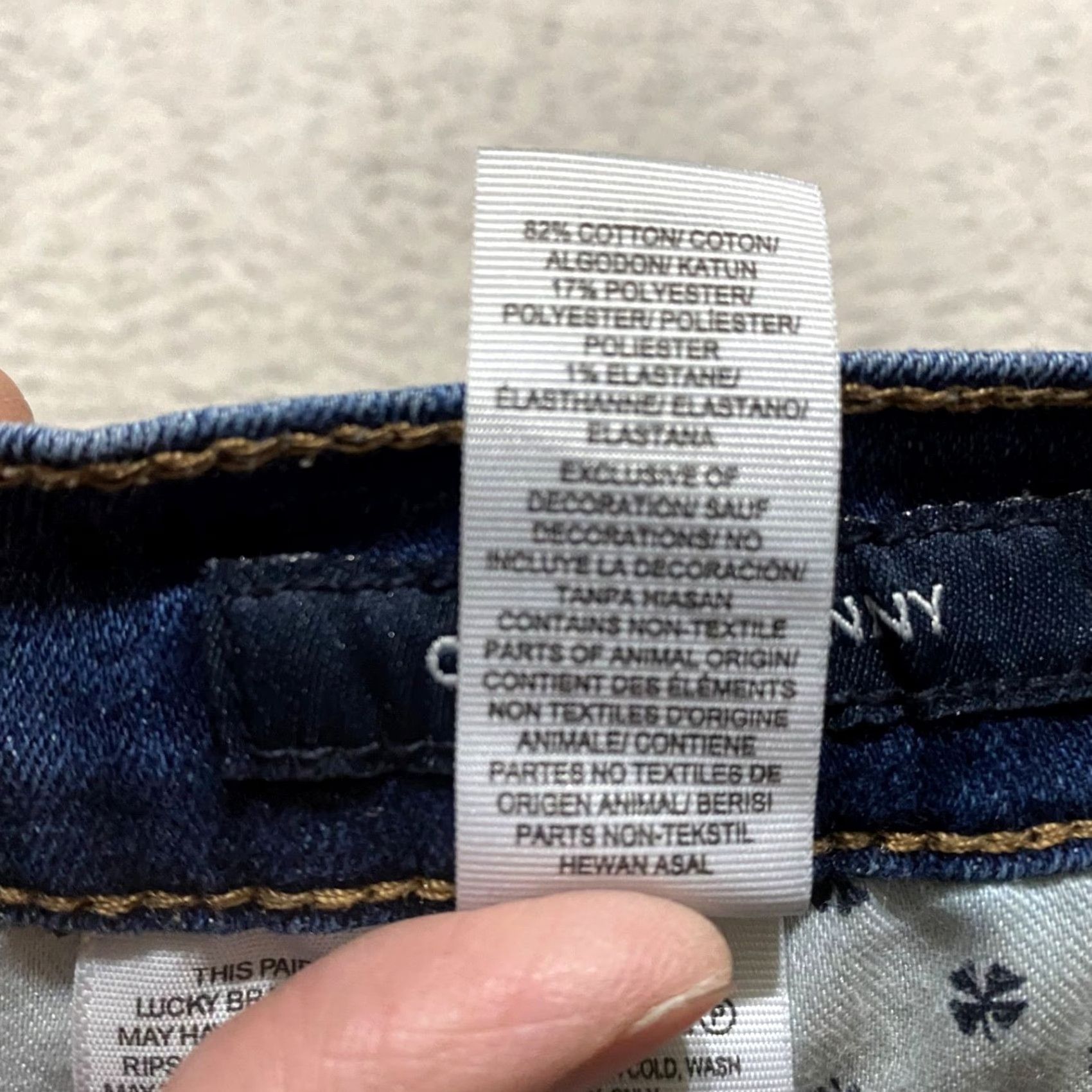 Lucky Brand Lucky Brand Jeans Skinny Charlie Womens sz 2 Blue Denim Dark Wash Low Rise 5-Pocket Stretch 28in Inseam Women's Jeans Size 26" / US 2 / IT 38 - 4 Thumbnail