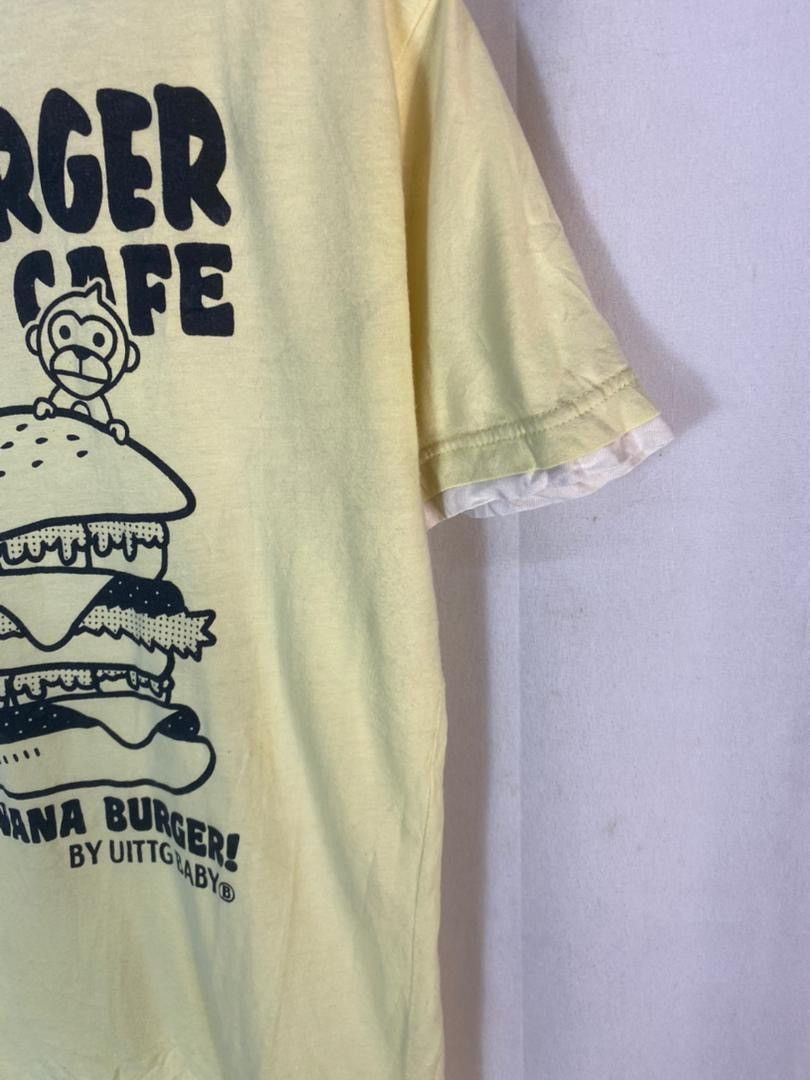 Japanese Brand Uittg baby cafe burger printed tshirt Size US M / EU 48-50 / 2 - 10 Thumbnail