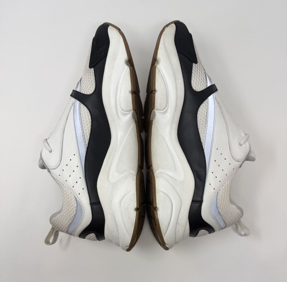 Dior Dior B22 Sneaker White/Black Size US 15 / EU 48 - 4 Thumbnail