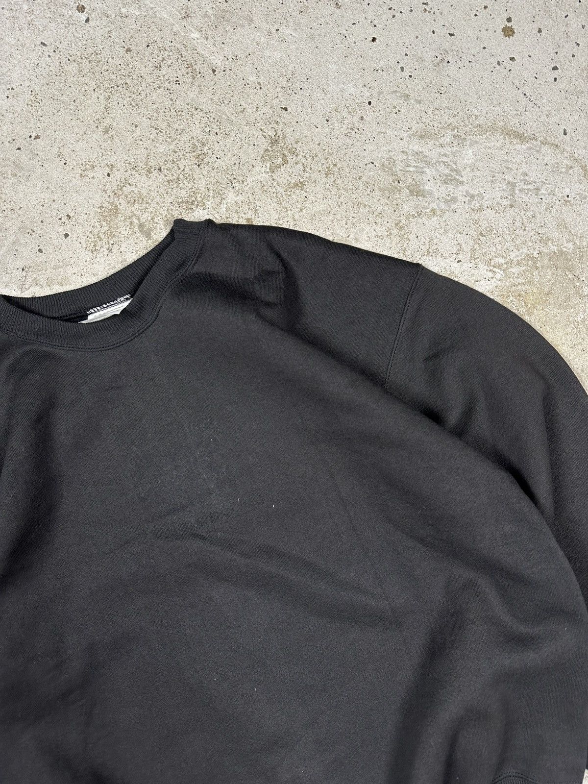 Hanes Vintage Y2K Hanes Premium Weight Black Blank Crewneck Size US L / EU 52-54 / 3 - 6 Thumbnail