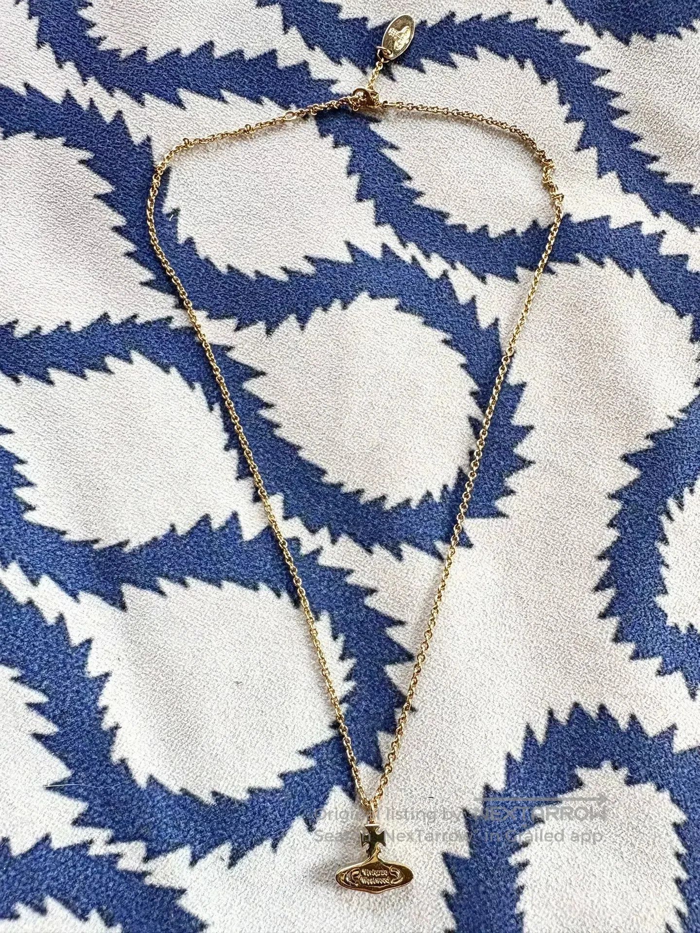 Vivienne Westwood Vivienne Westwood Saturn Pendant Necklace. Size ONE SIZE - 5 Thumbnail