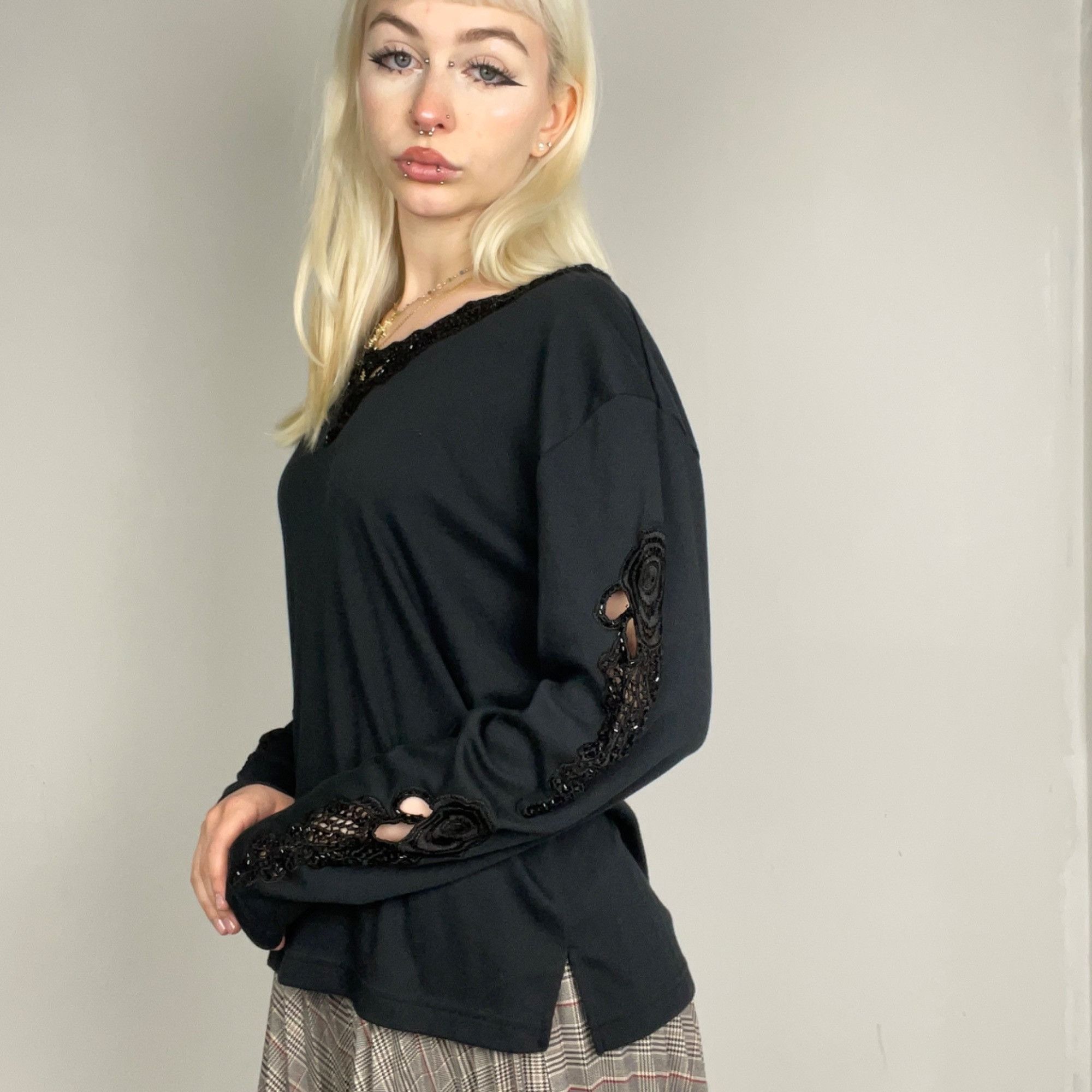 Other L - Y2K Compliments Rhinestone Black Top Size L / US 10 / IT 46 - 2 Thumbnail