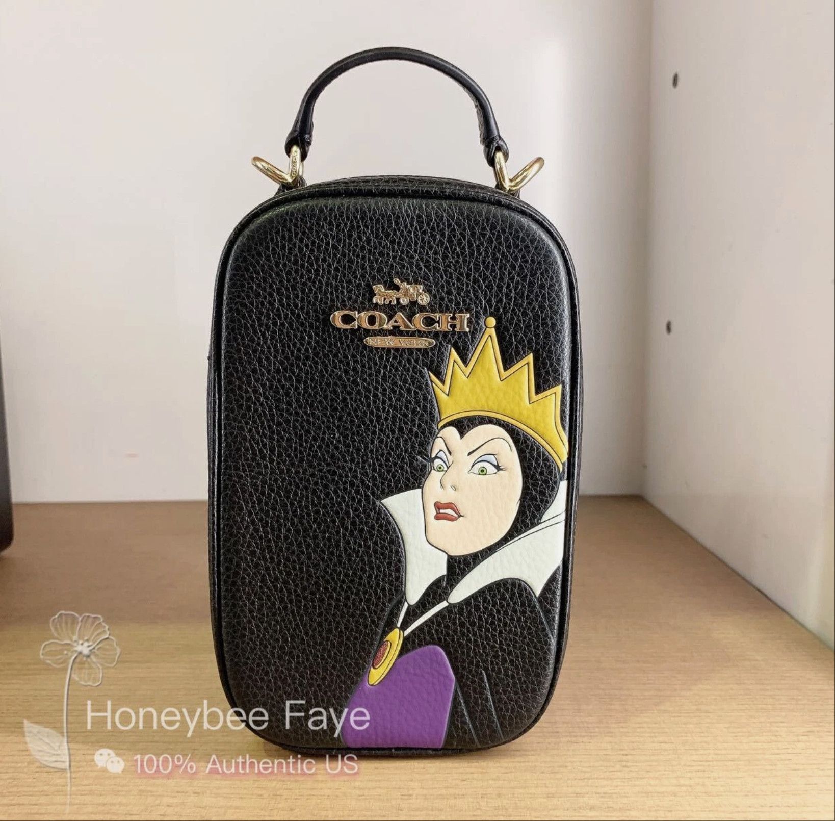Coach Disney X Coach Eva Phone Crossbody With Evil Queen Motif Size ONE SIZE - 1 Thumbnail
