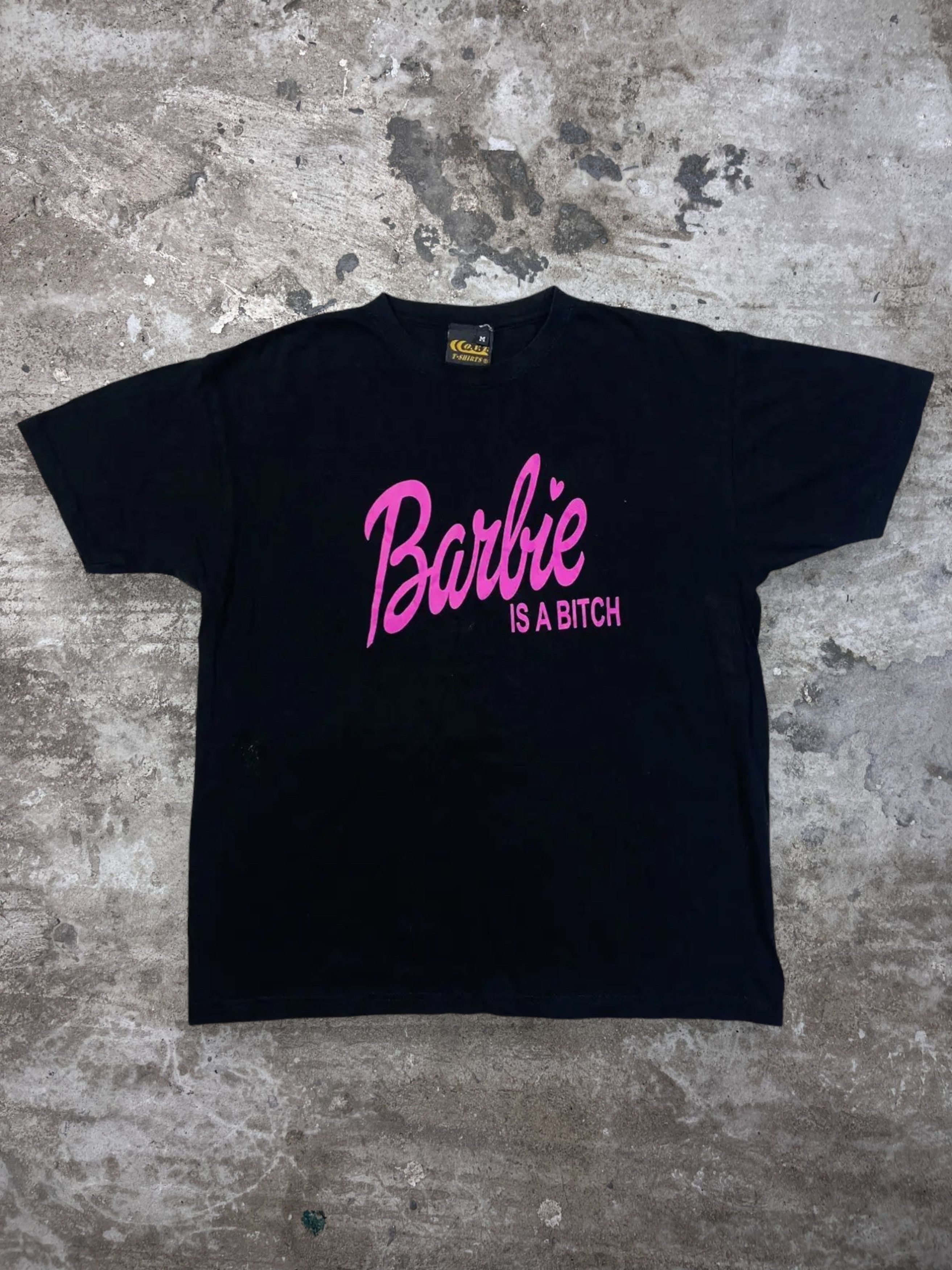 Vintage 1990s BARBIE IS A BITCH - BOXY FIT CUTE RARE TEE - № 267 Size US M / EU 48-50 / 2 - 1 Thumbnail