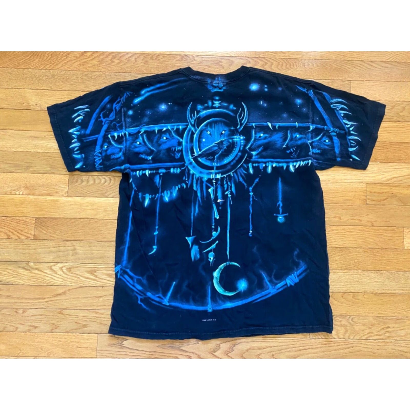 Liquid Blue VTG Liquid Blue Wolf Tribal Galaxy Short Sleeve T Shirt Men L Black Crew Neck All Over Print 2001 Y2K Vintage Shirt Size US L / EU 52-54 / 3 - 2 Thumbnail