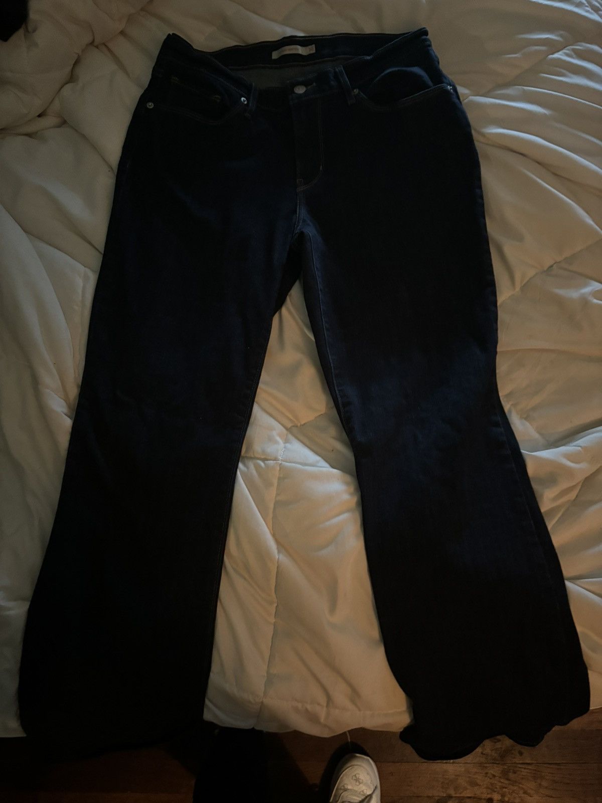 Levi's Women’s Levi Bootcut Jeans Size 10L 30x34 Size 30" / US 8 / IT 44 - 1 Thumbnail