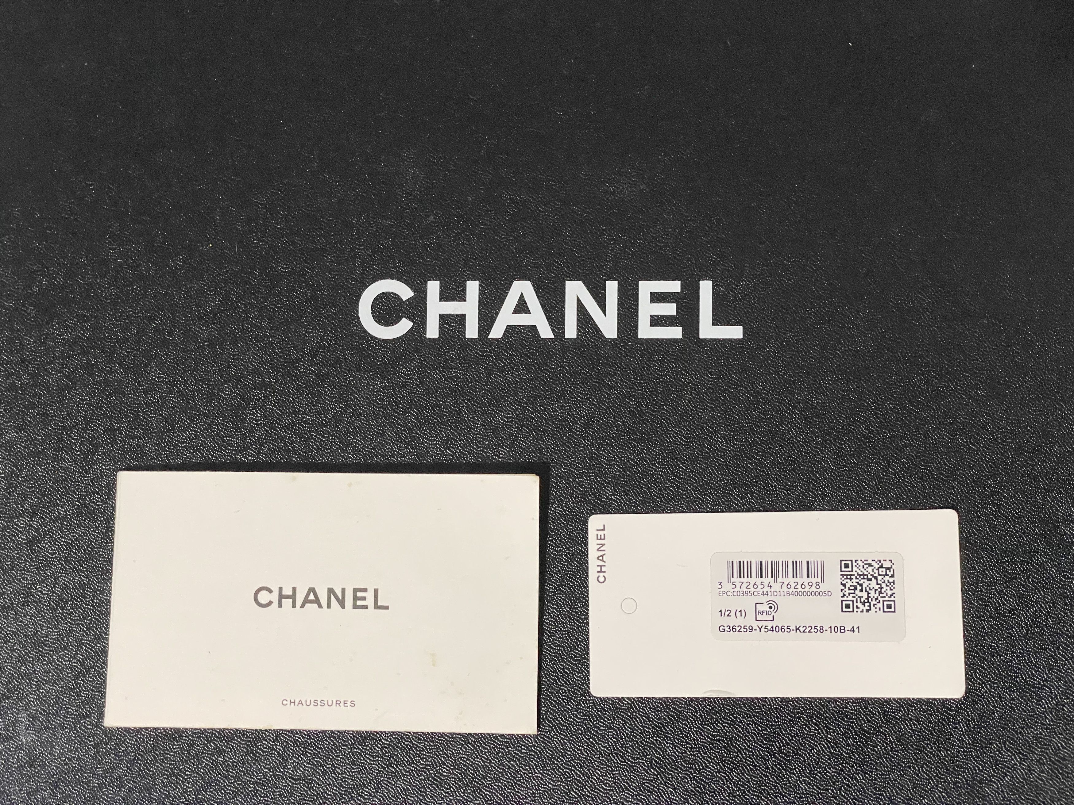 Chanel Chanel CC Tweed Sneakers Size US 8 / EU 41 - 11 Thumbnail