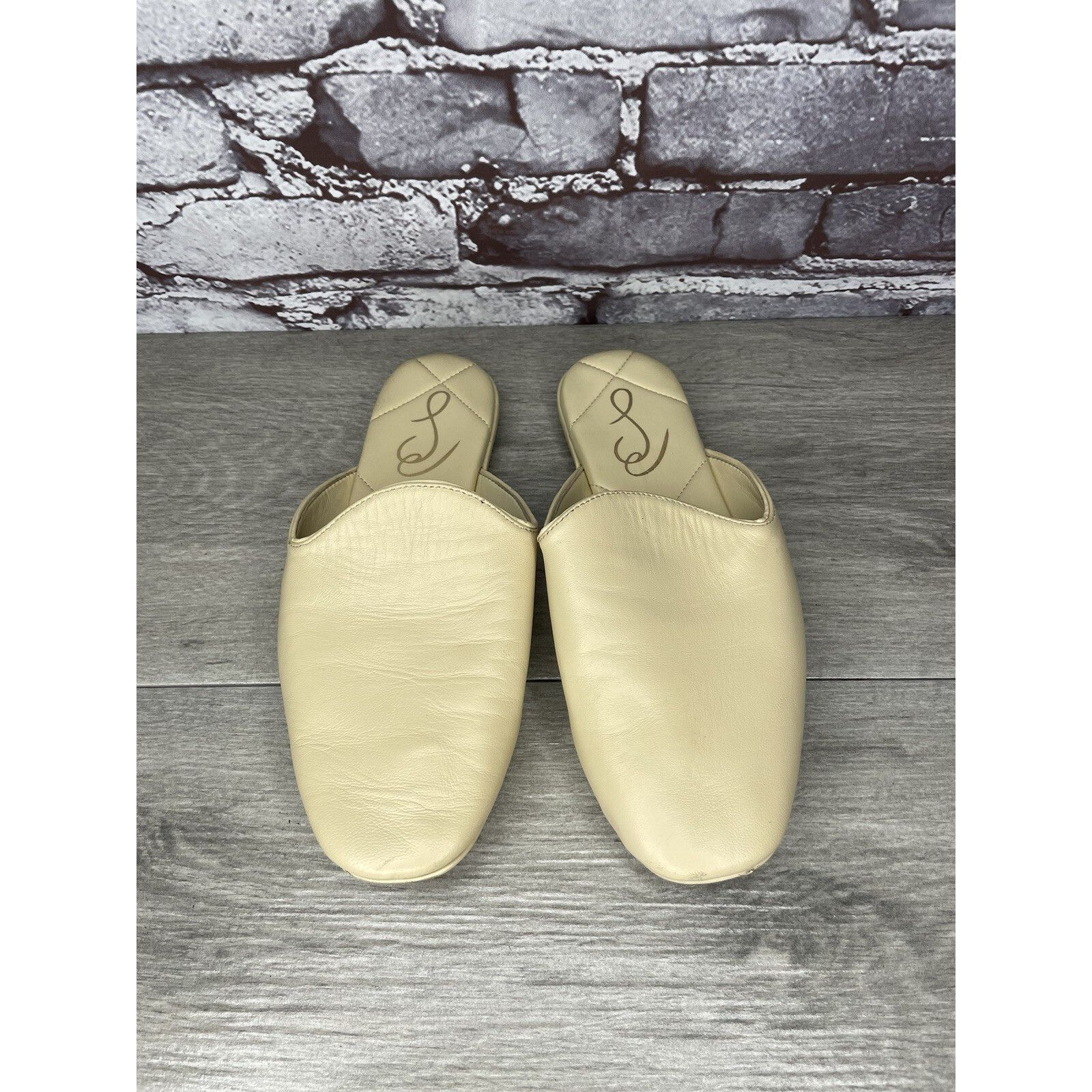 Sam Edelman Sam Edelman Kylar Eggshell Beige Leather Quilted Mules Flats Size US 6 / IT 36 - 13 Thumbnail