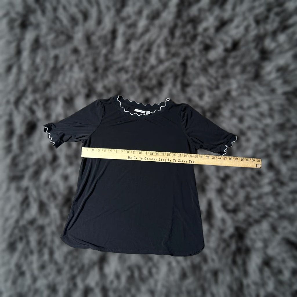 Vintage Susan Graver Blouse L Casual Women Round Neck Short Sleeve Solid Jersey Polyester Blend Black Vintage No Size L / US 10 / IT 46 - 1 Thumbnail