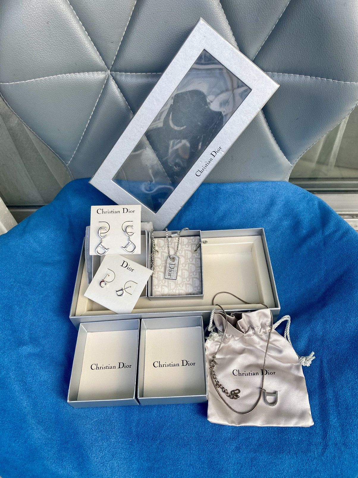 Dior 🔥WITH FREEGIFT🔥One Set Christian dior accessories Size ONE SIZE - 4 Thumbnail